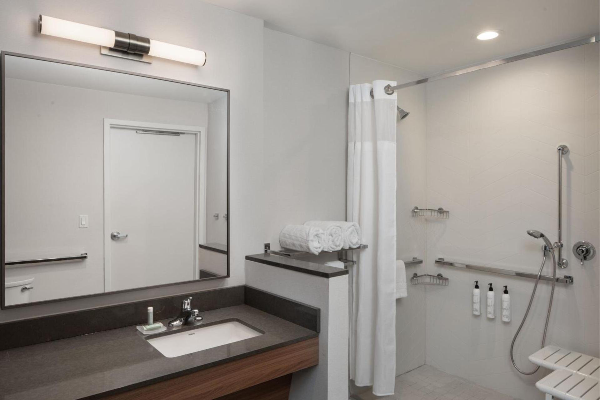Fairfield by Marriott Inn & Suites Huntsville Redstone Gateway photo 15