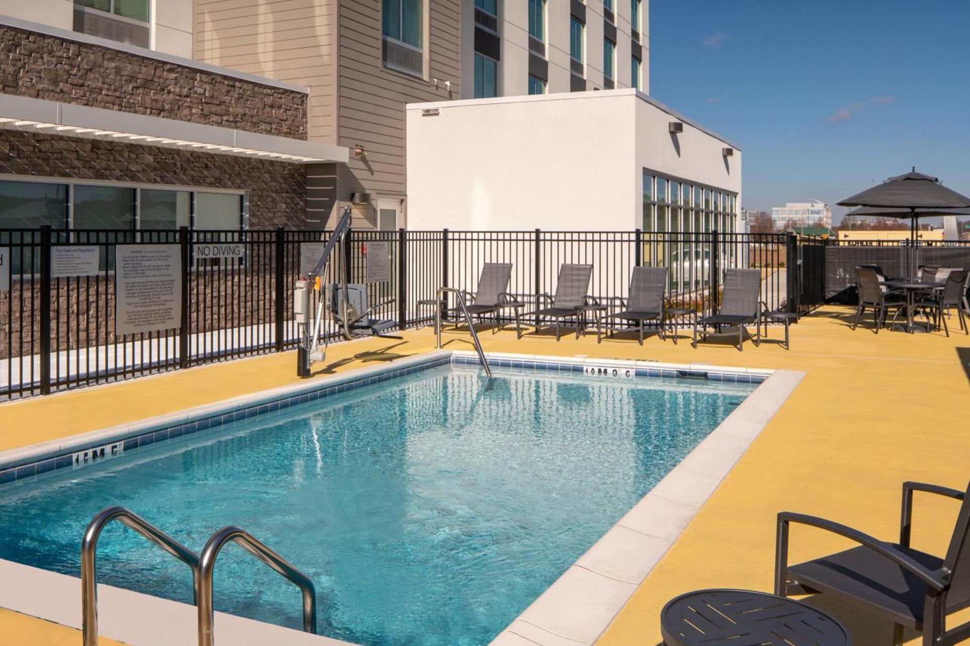 Fairfield by Marriott Inn & Suites Huntsville Redstone Gateway photo 20