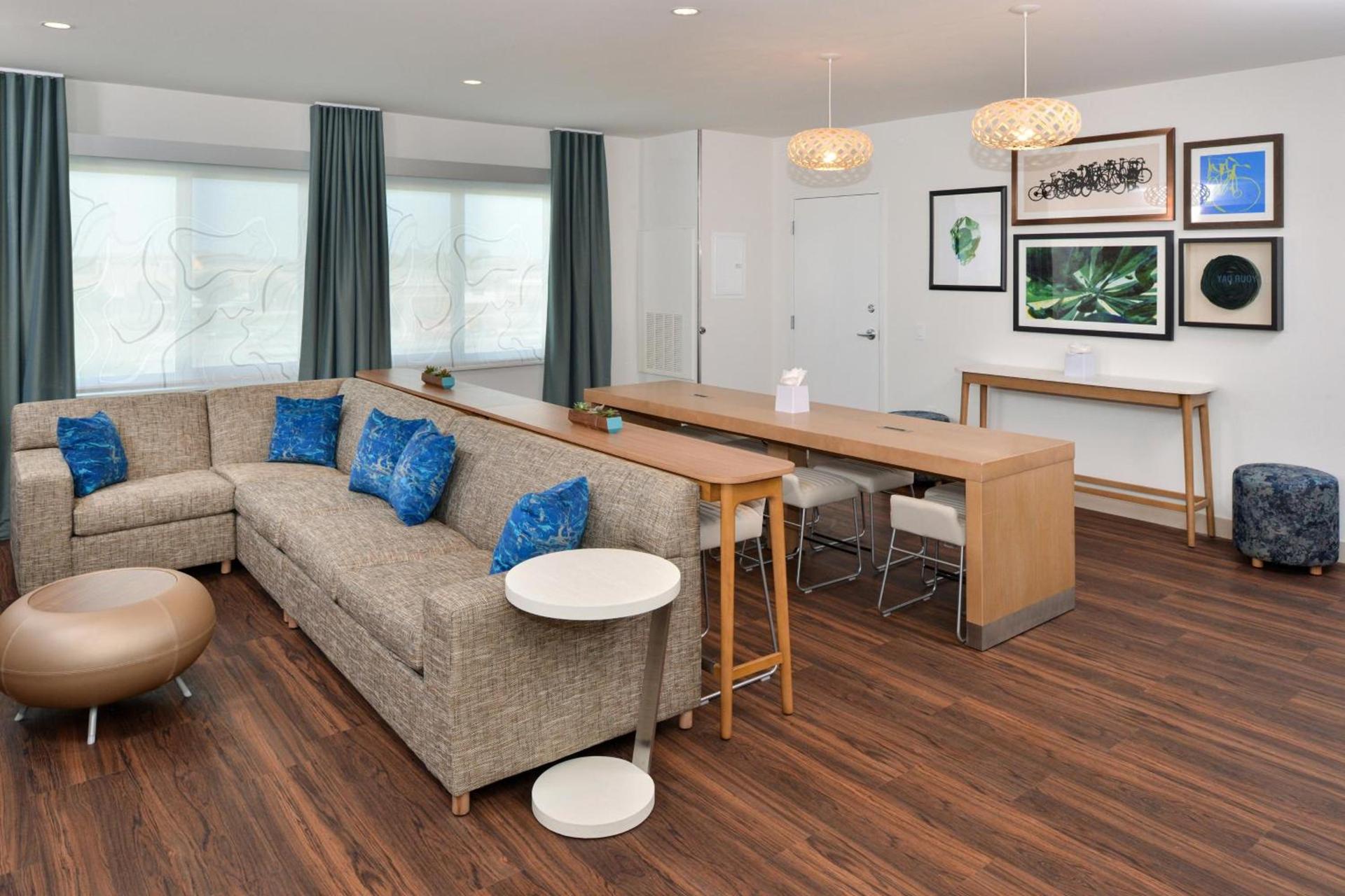 Element by Marriott Overland Park photo 14