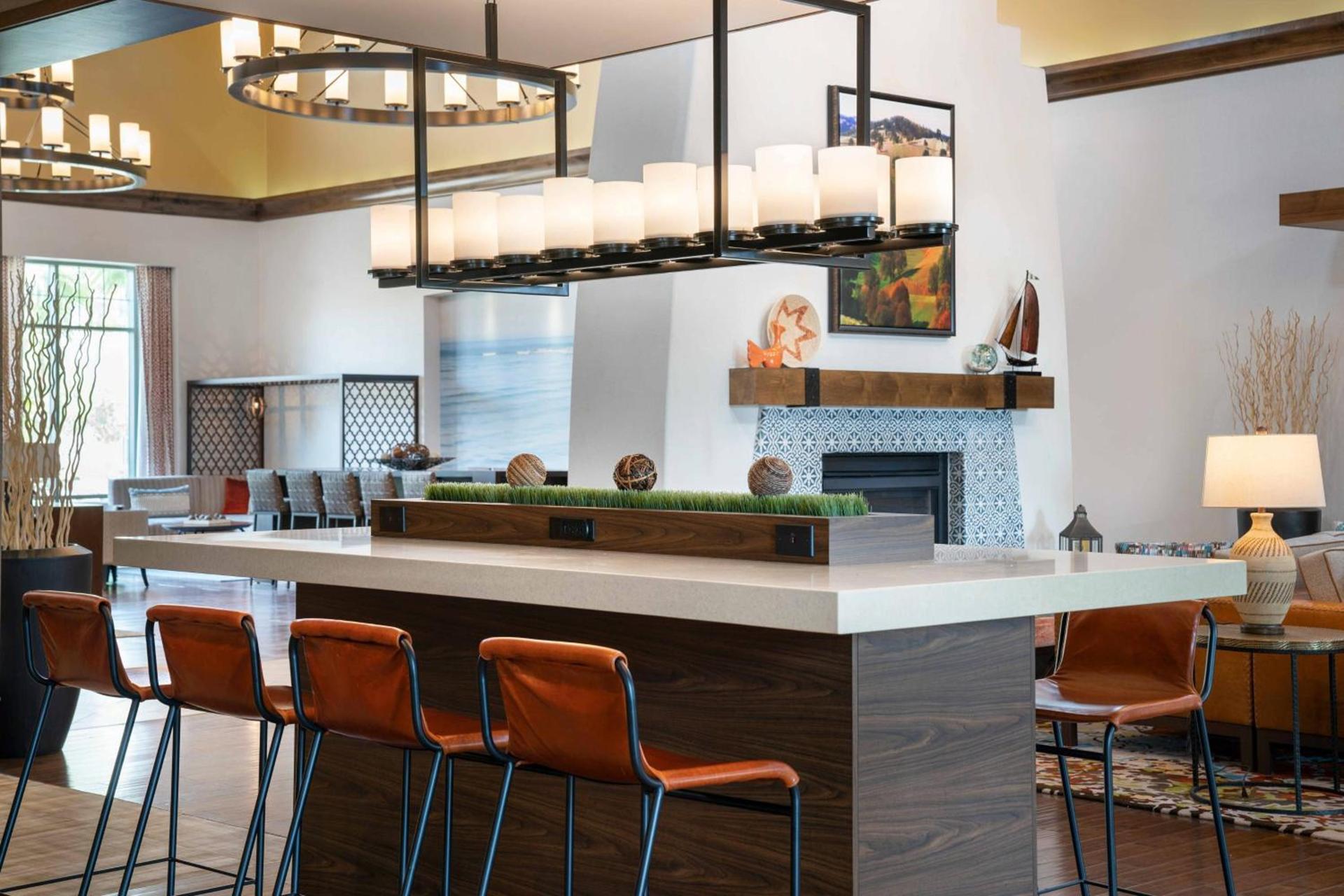 Courtyard by Marriott Santa Barbara Goleta photo 29