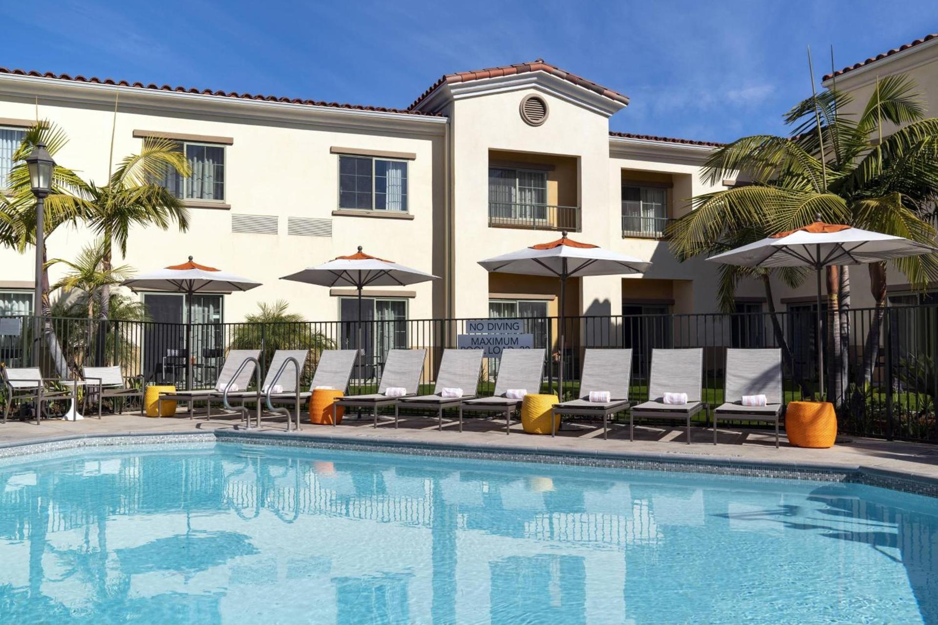 Courtyard by Marriott Santa Barbara Goleta photo 40