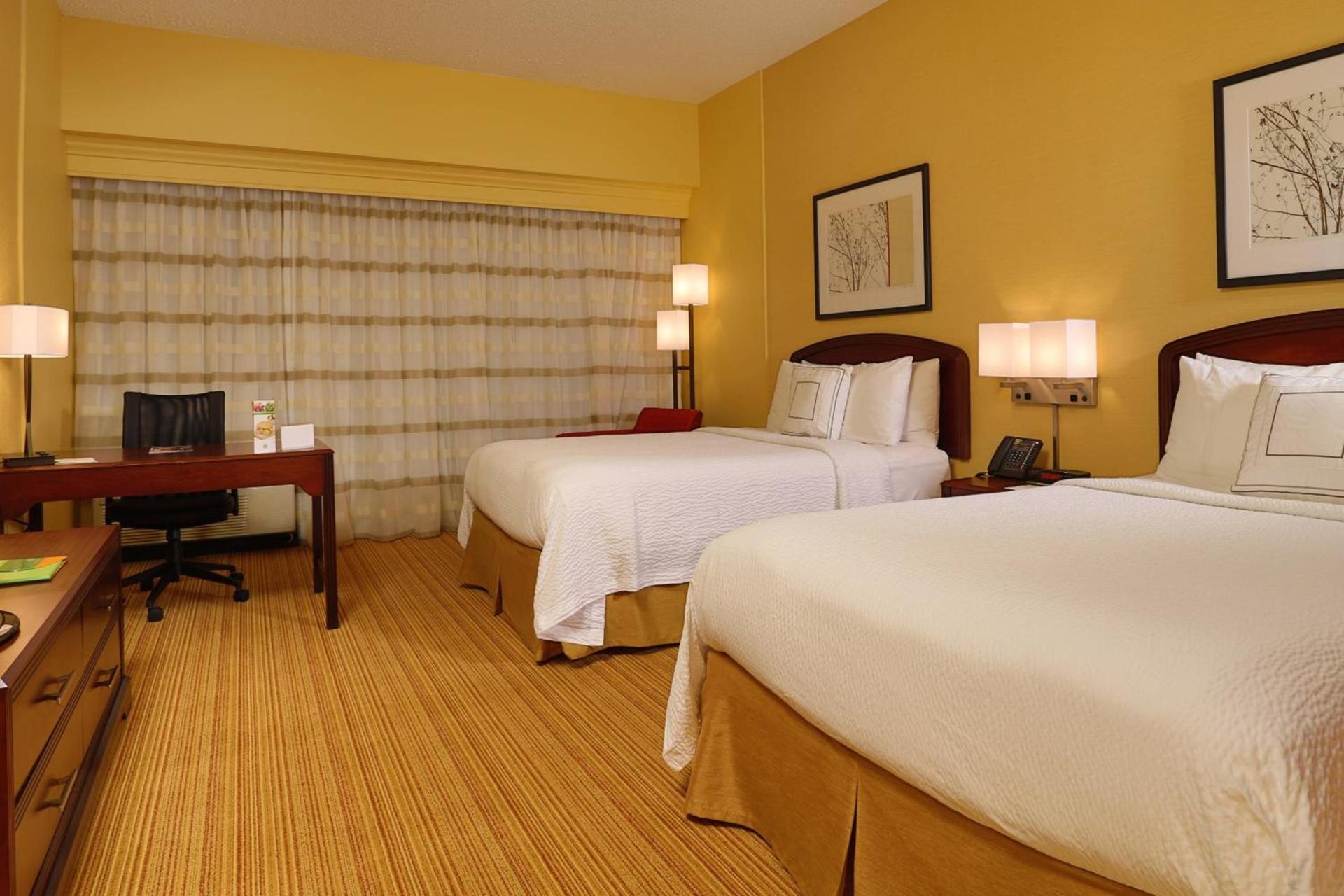 Courtyard by Marriott Springfield Airport photo 5