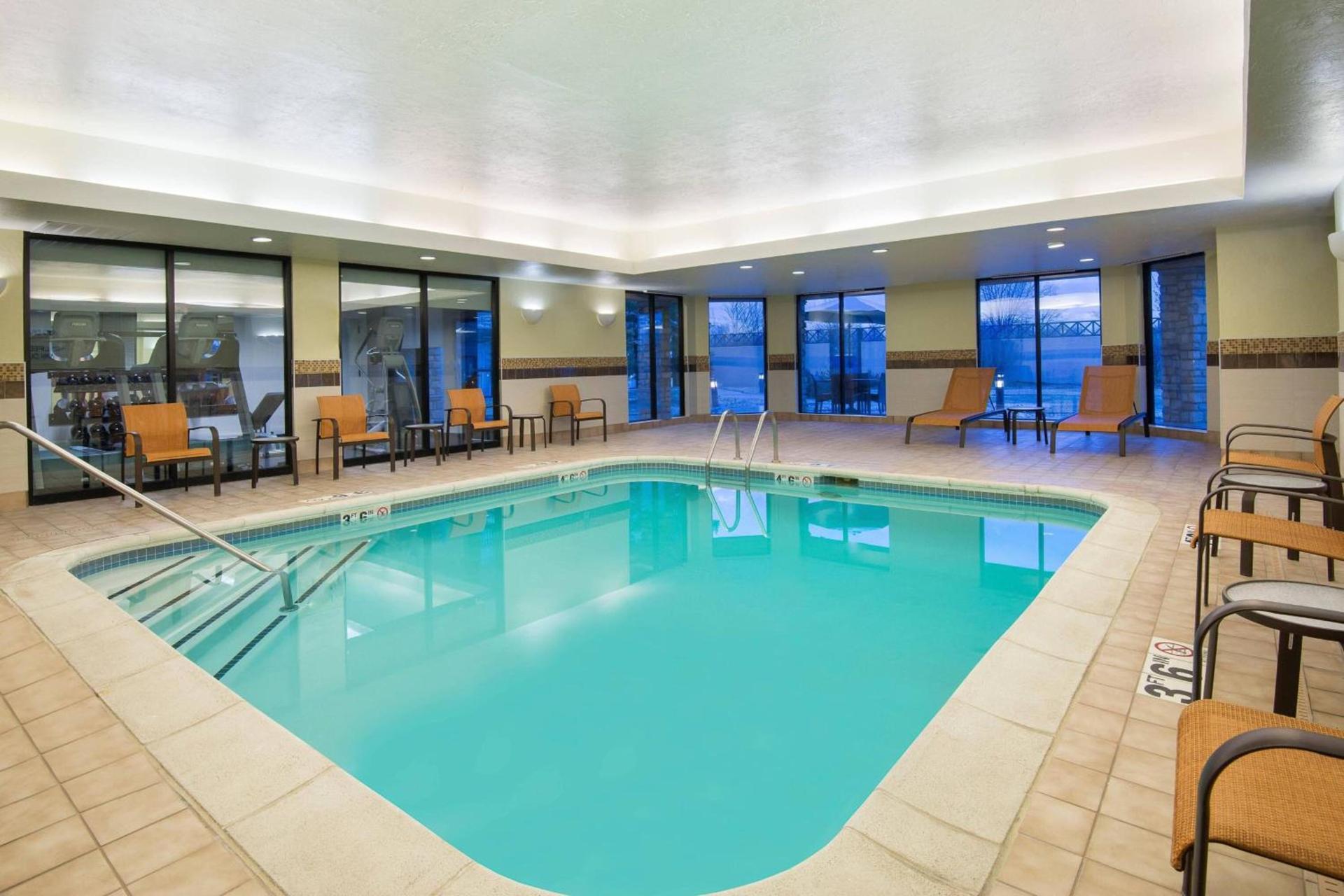 Courtyard by Marriott Springfield Airport photo 26