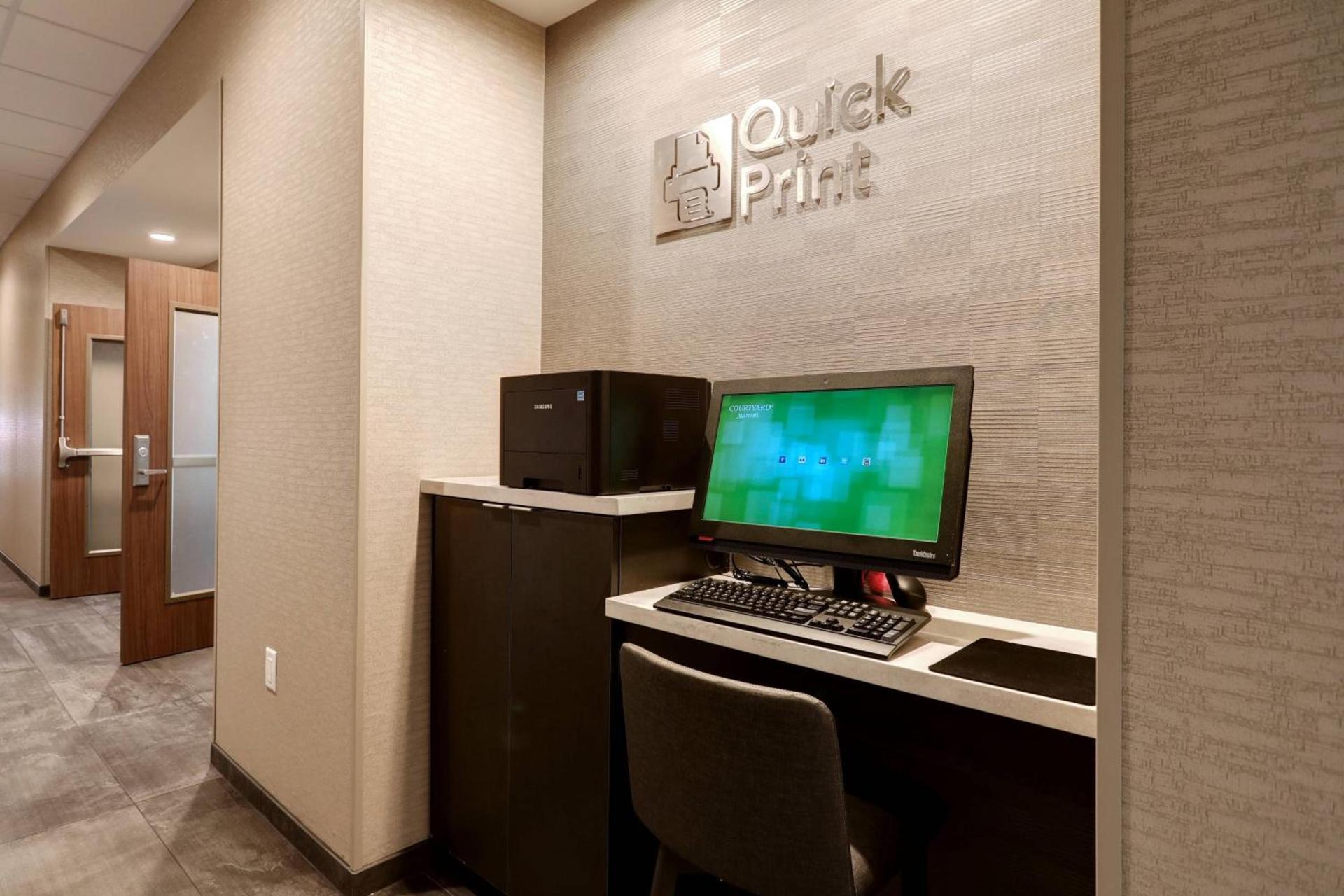 Courtyard by Marriott Deptford photo 21