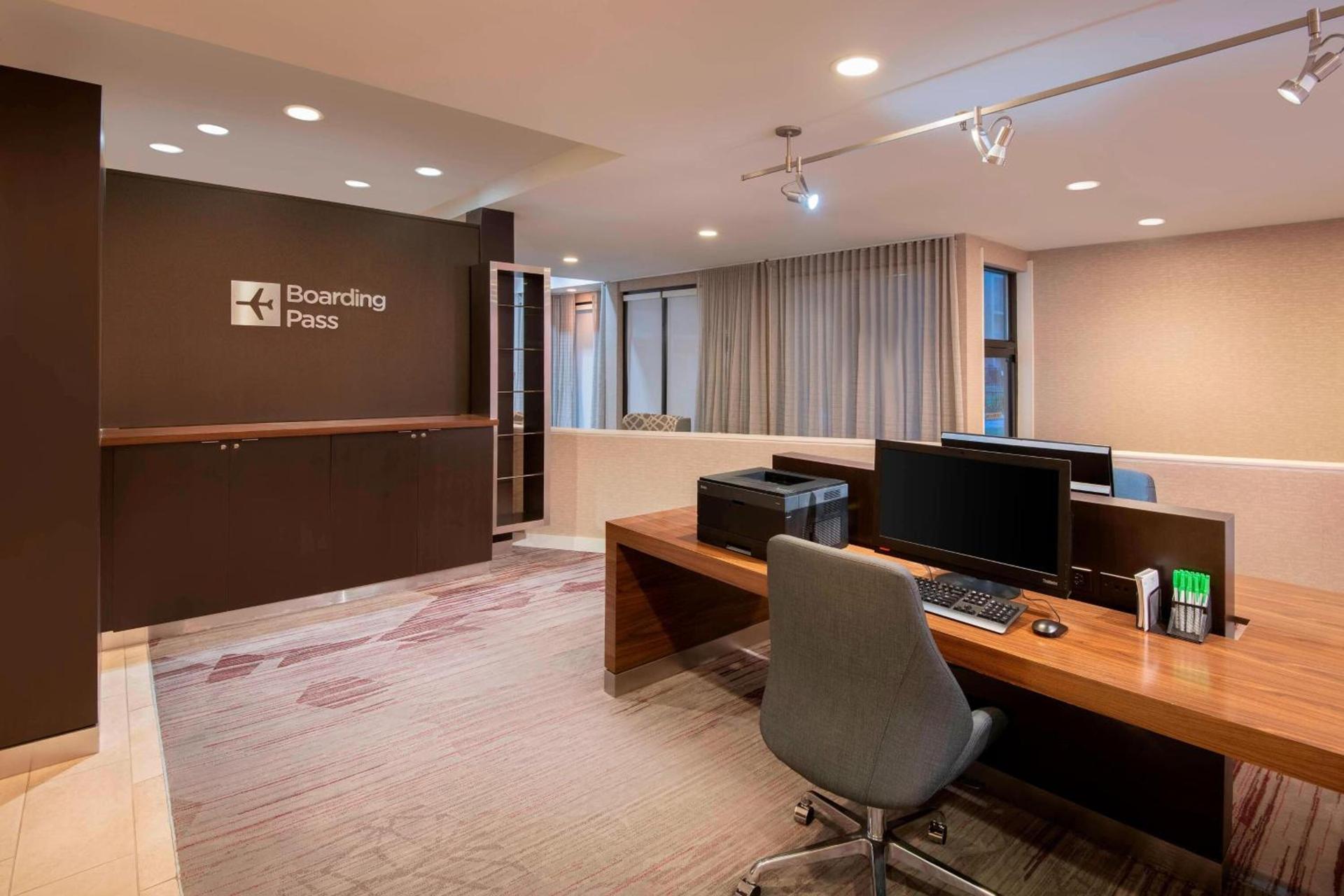 Courtyard by Marriott Savannah Midtown photo 20
