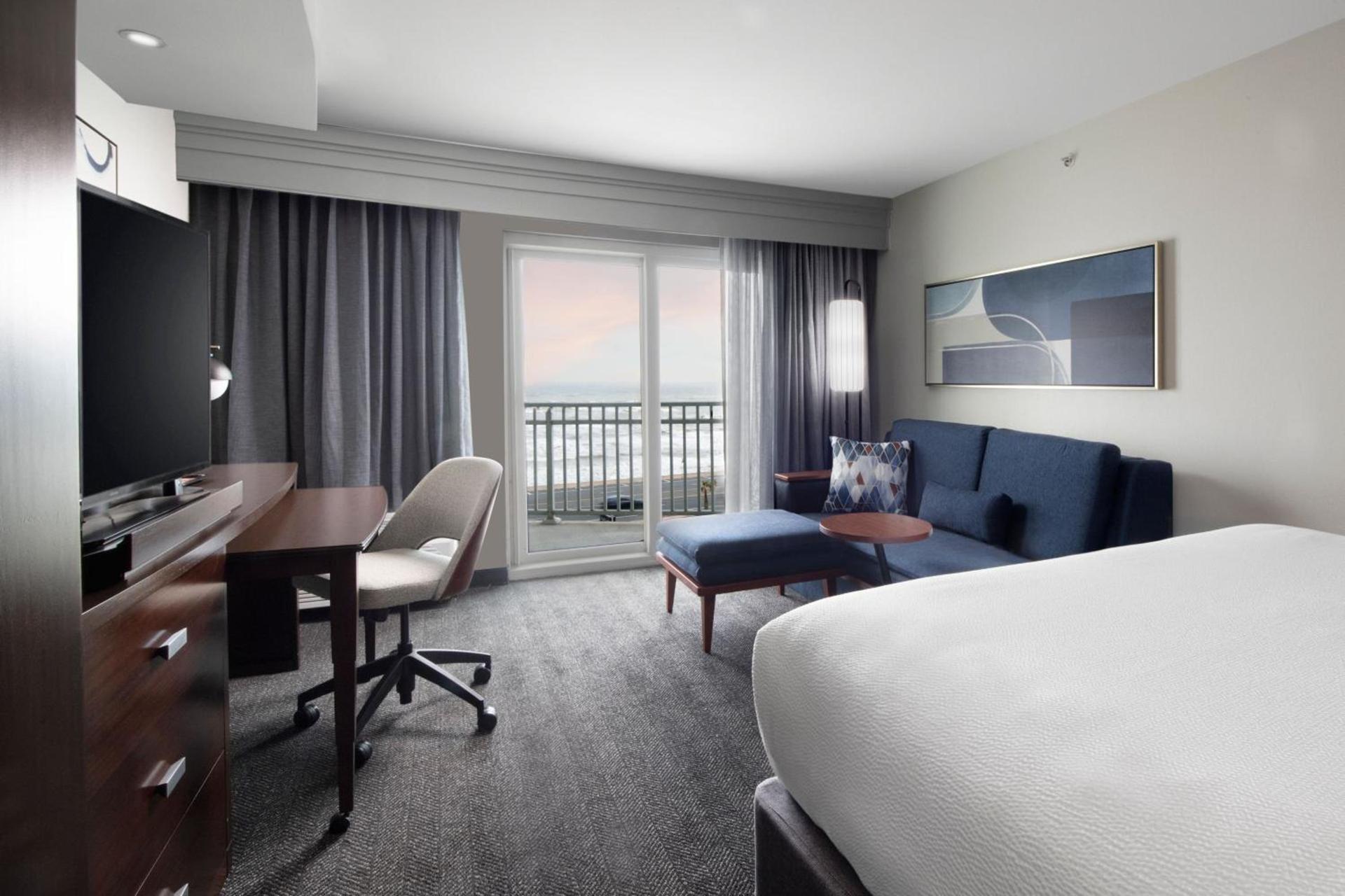 Courtyard by Marriott Galveston Island photo 9