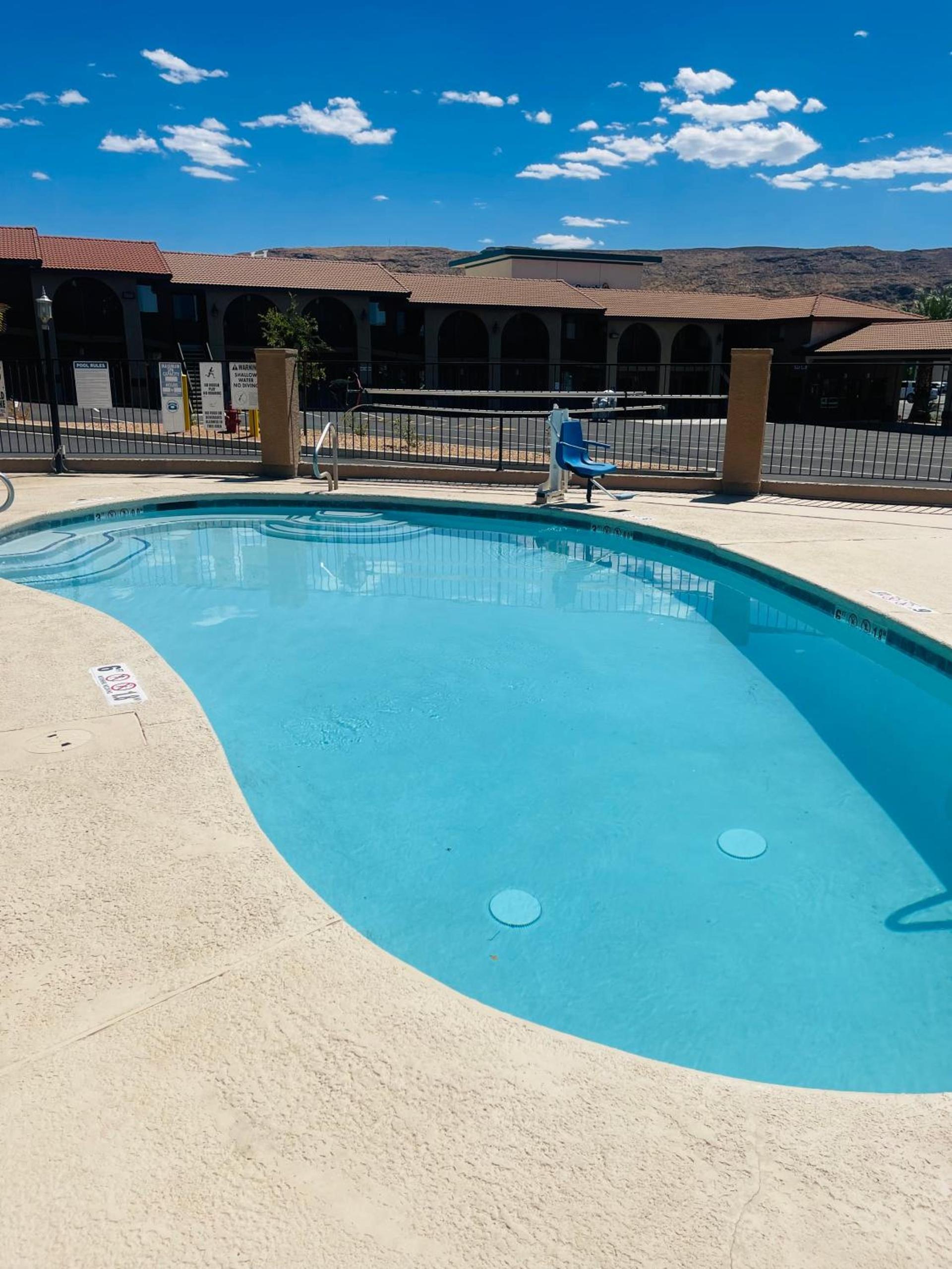 Rodeway Inn Hurricane - Zion National Park Area photo 15