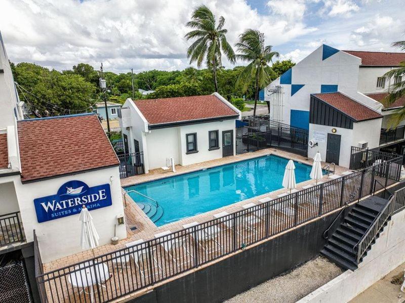 Waterside Suites and Marina photo 41