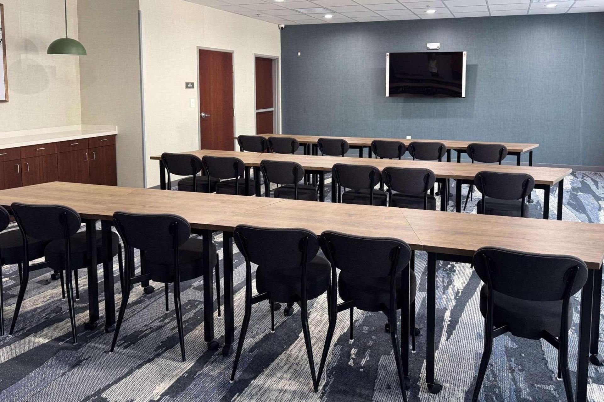 Comfort Inn & Suites Huntsville Near University — hotel in Huntsville