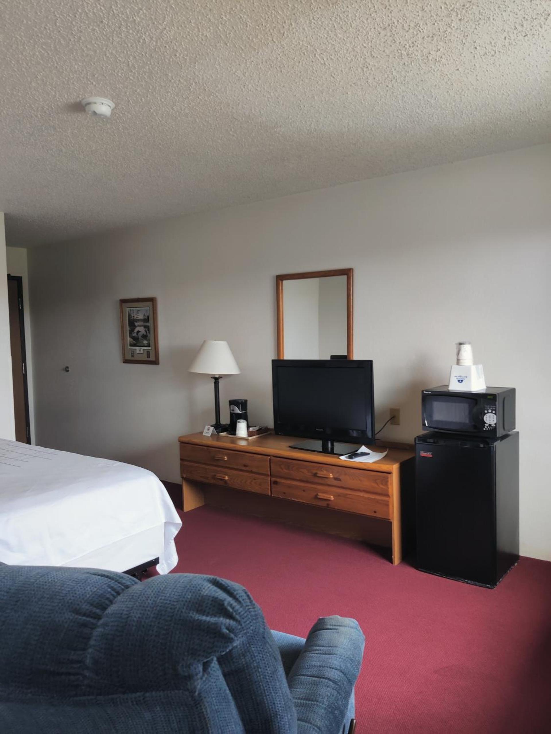 America's Best Value Inn & Suites International Falls photo 24