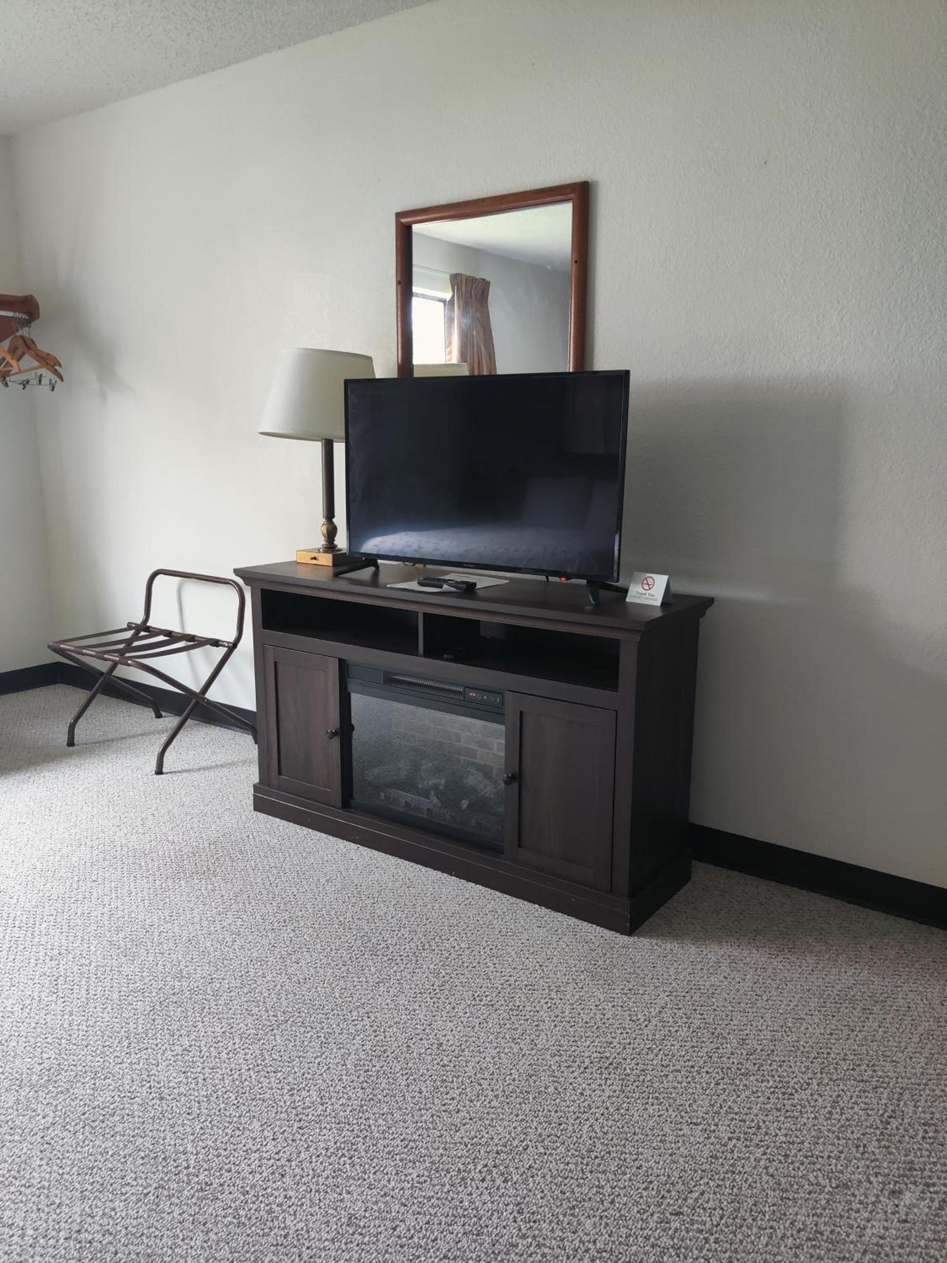 America's Best Value Inn & Suites International Falls photo 26