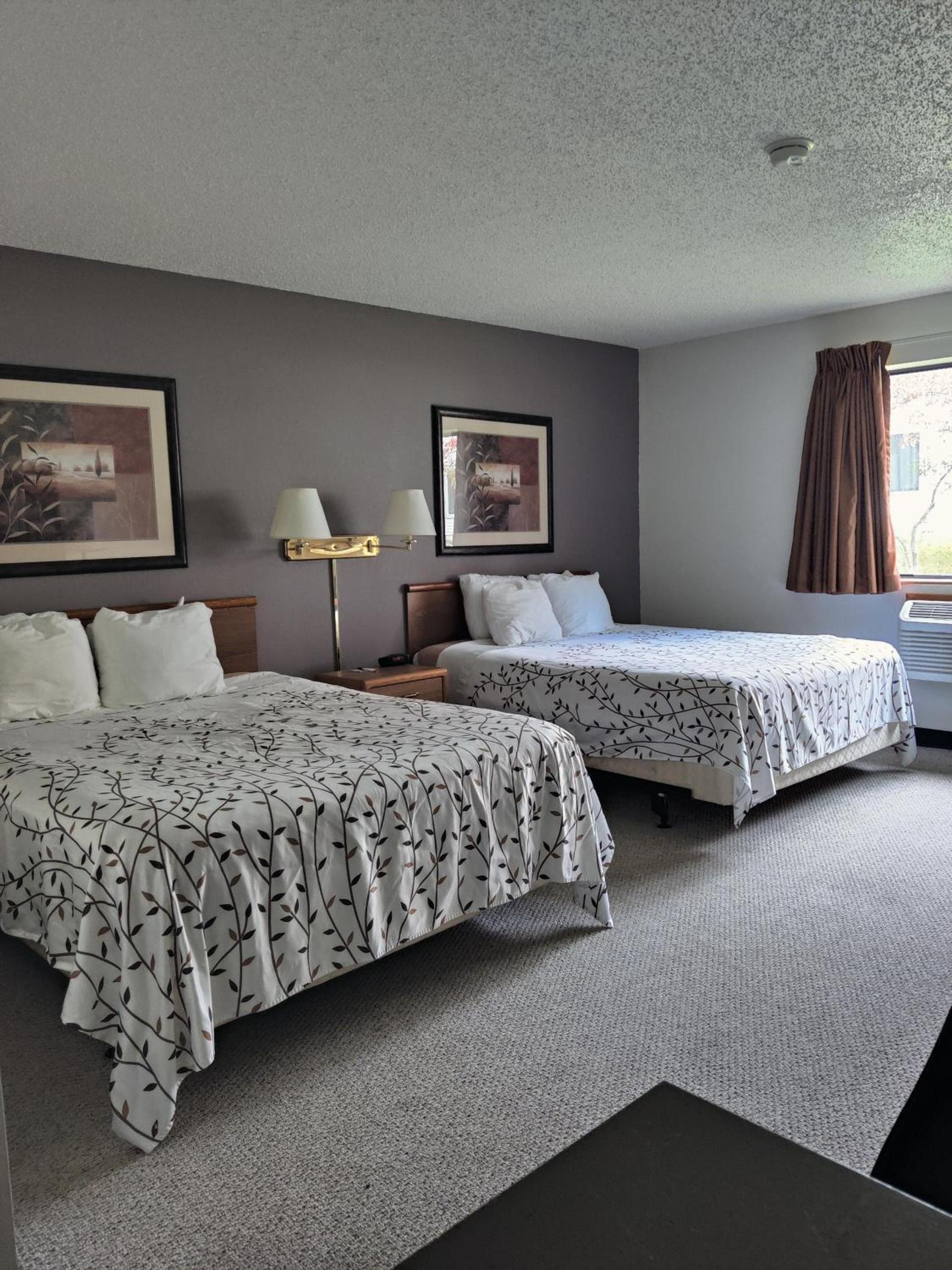 America's Best Value Inn & Suites International Falls photo 25