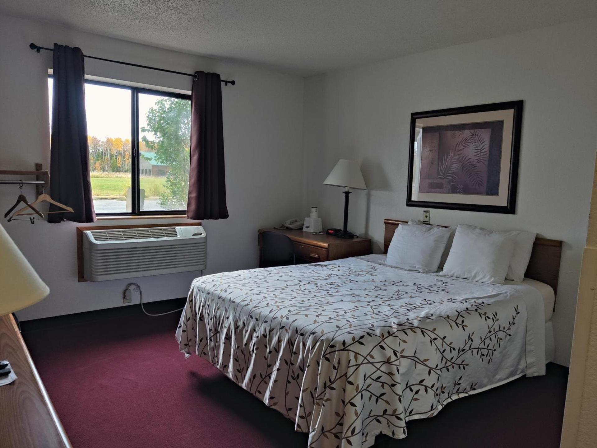America's Best Value Inn & Suites International Falls photo 28