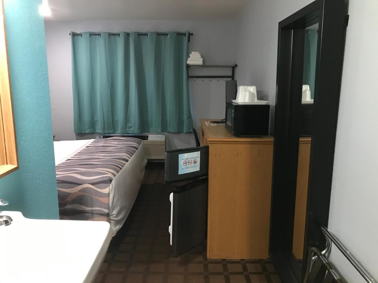 Valued Stay Sun Prairie photo 23