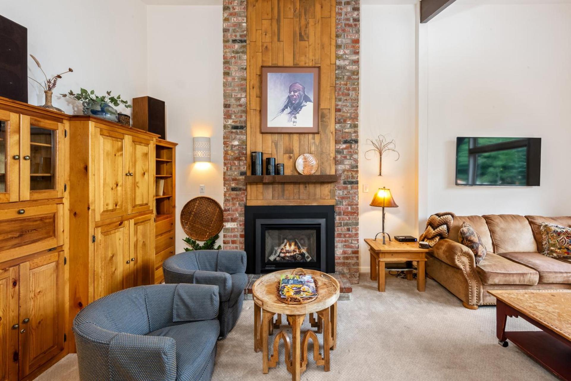 Christiania Lodge Condominiums Collection photo 32