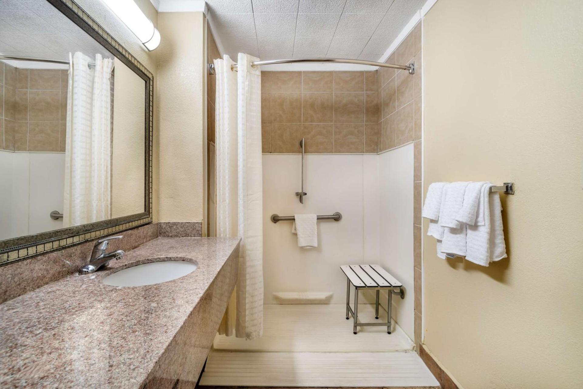 Best Western Charlotte-Gastonia photo 17
