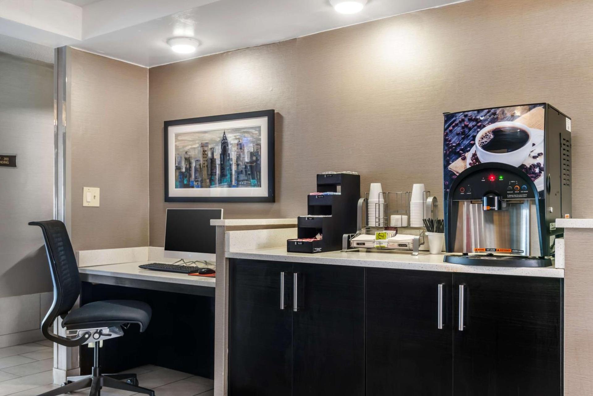Best Western Charlotte-Gastonia photo 25