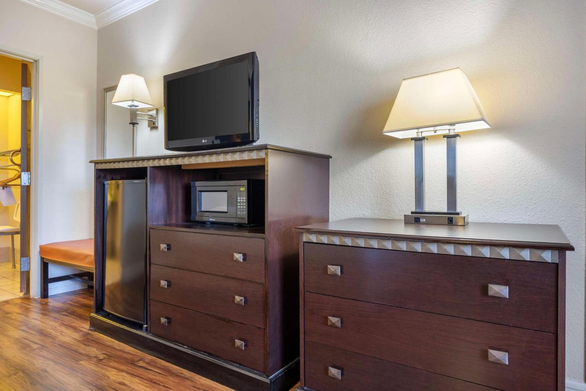 Best Western Anthony/West El Paso photo 22