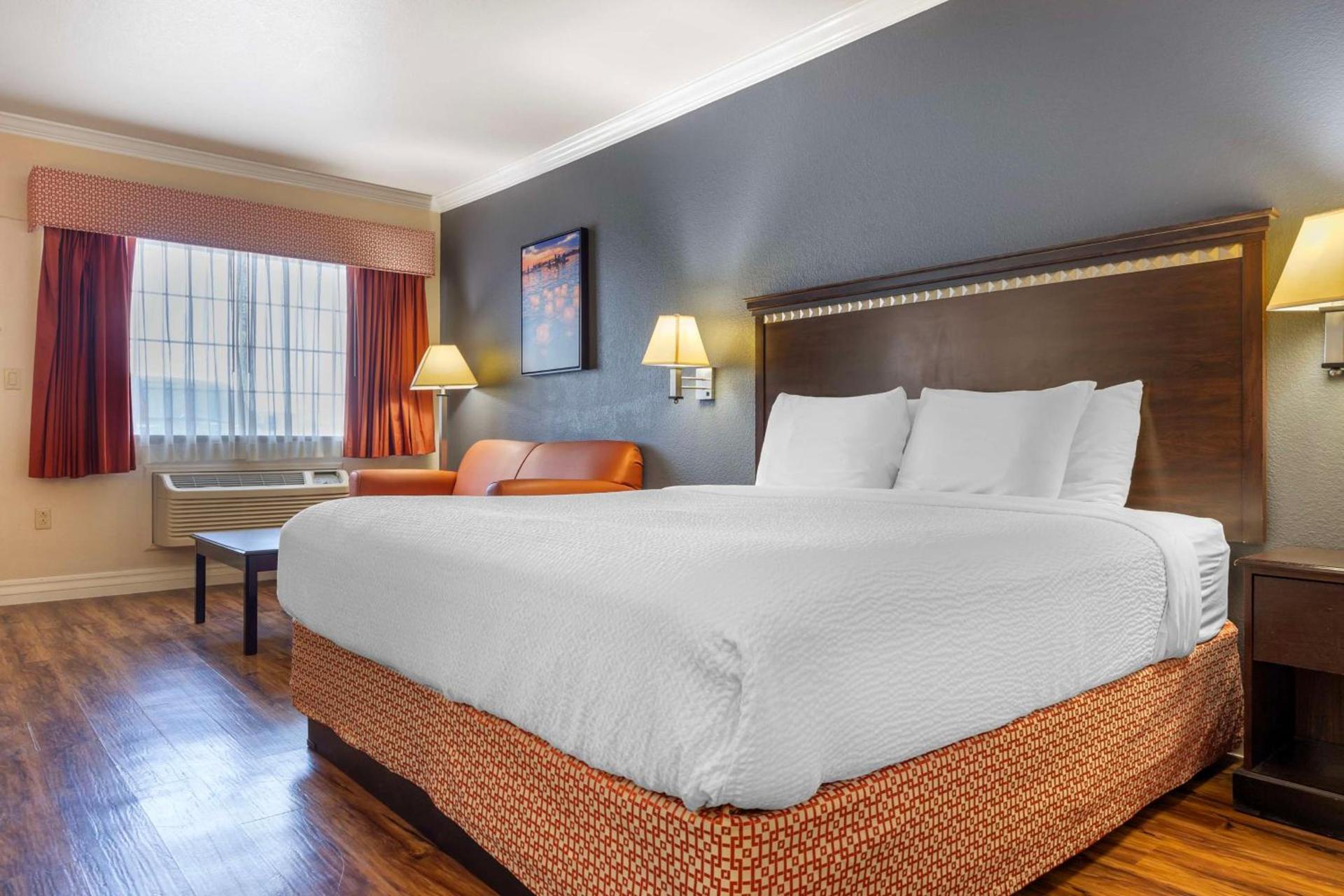 Best Western Anthony/West El Paso photo 23