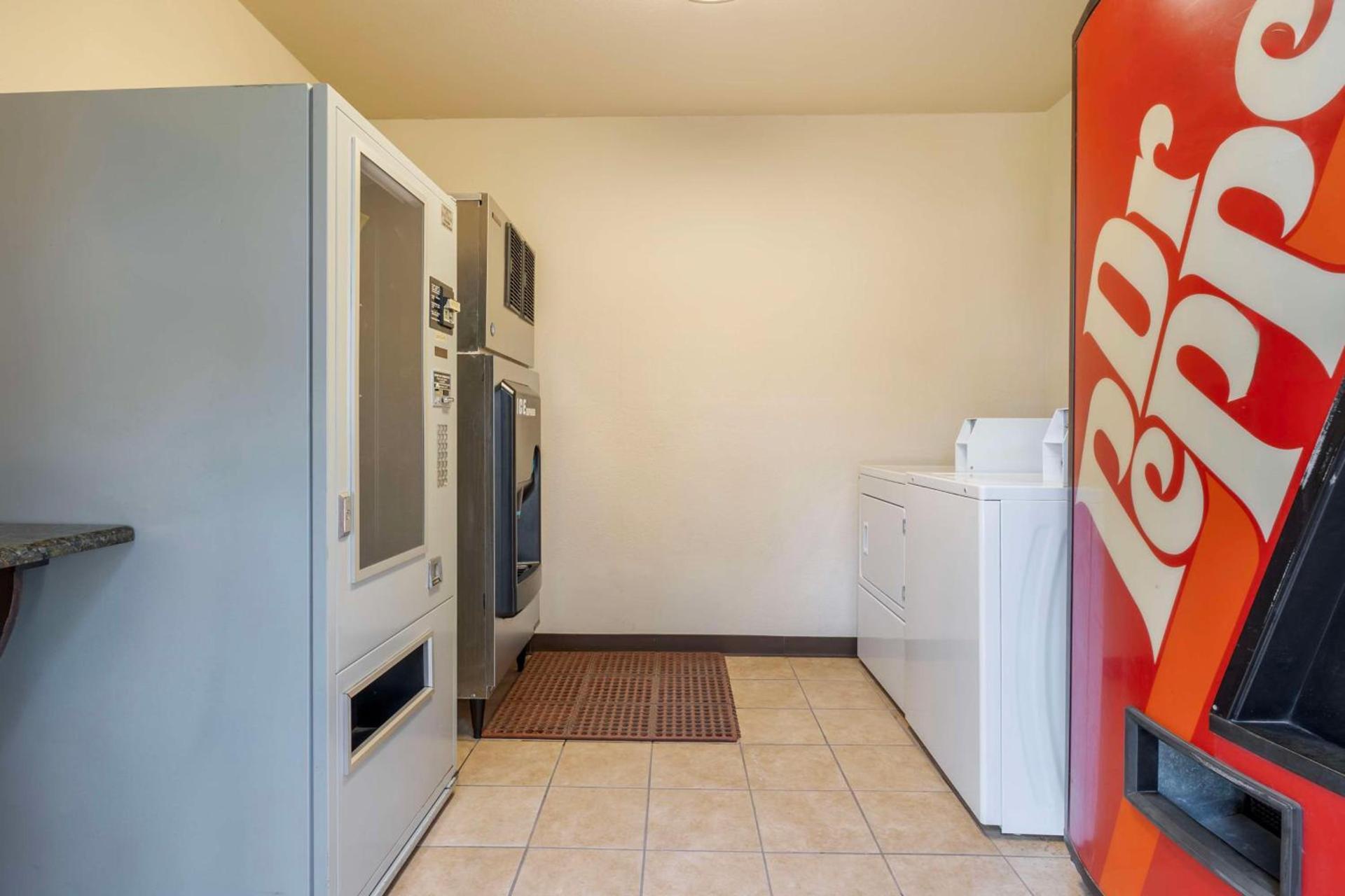 Best Western Anthony/West El Paso photo 32