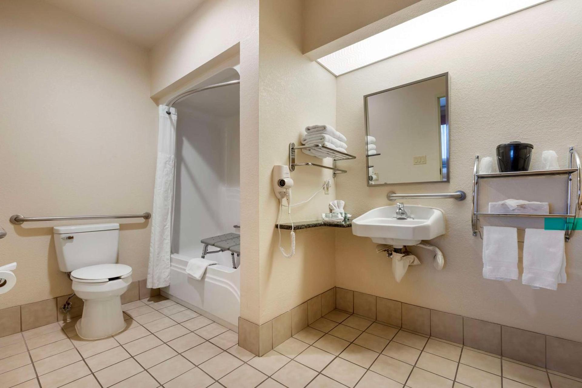 Best Western Anthony/West El Paso photo 31
