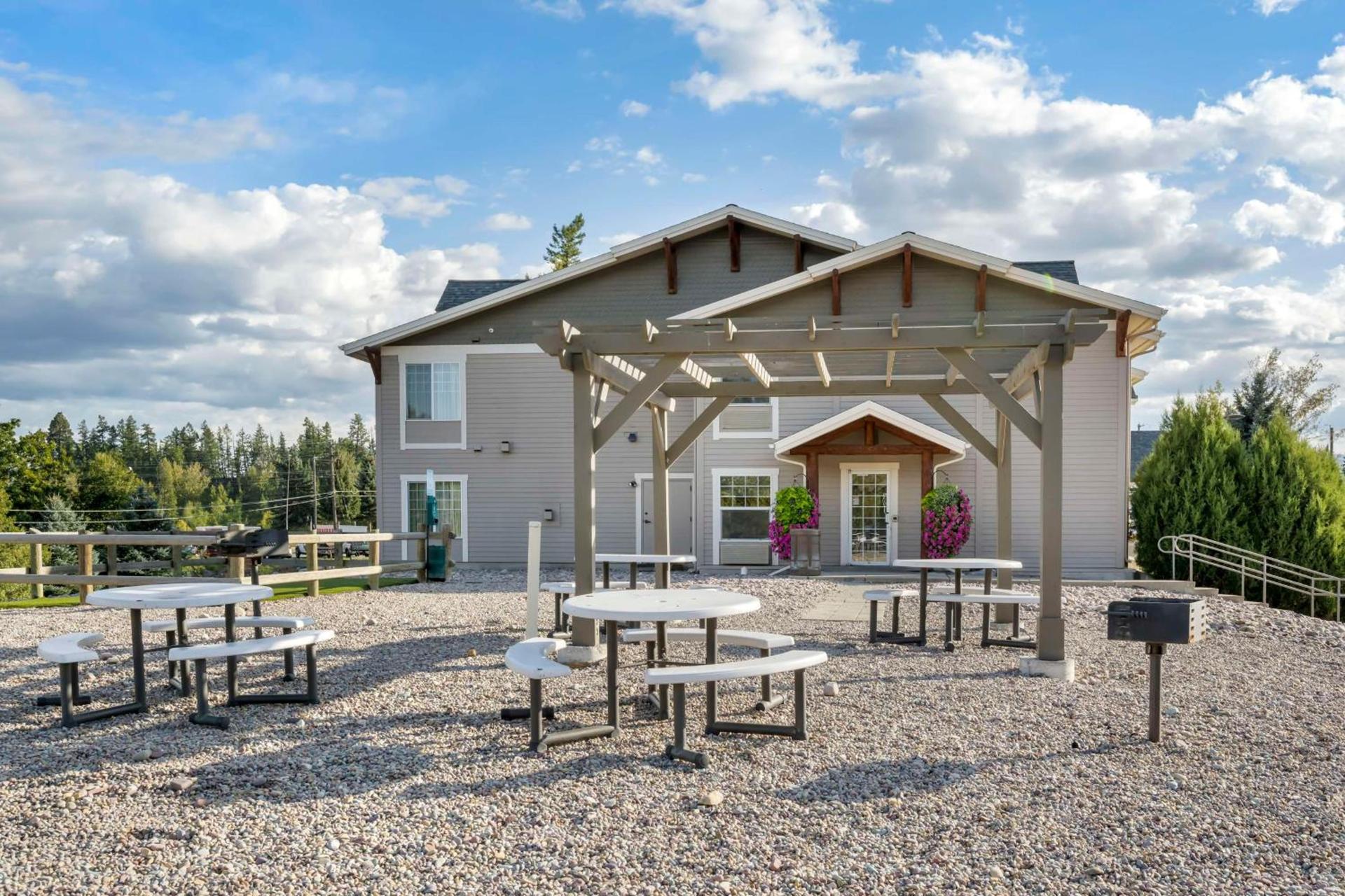 Best Western Plus Kalispell/Glacier Park West Hotel & Suites photo 33