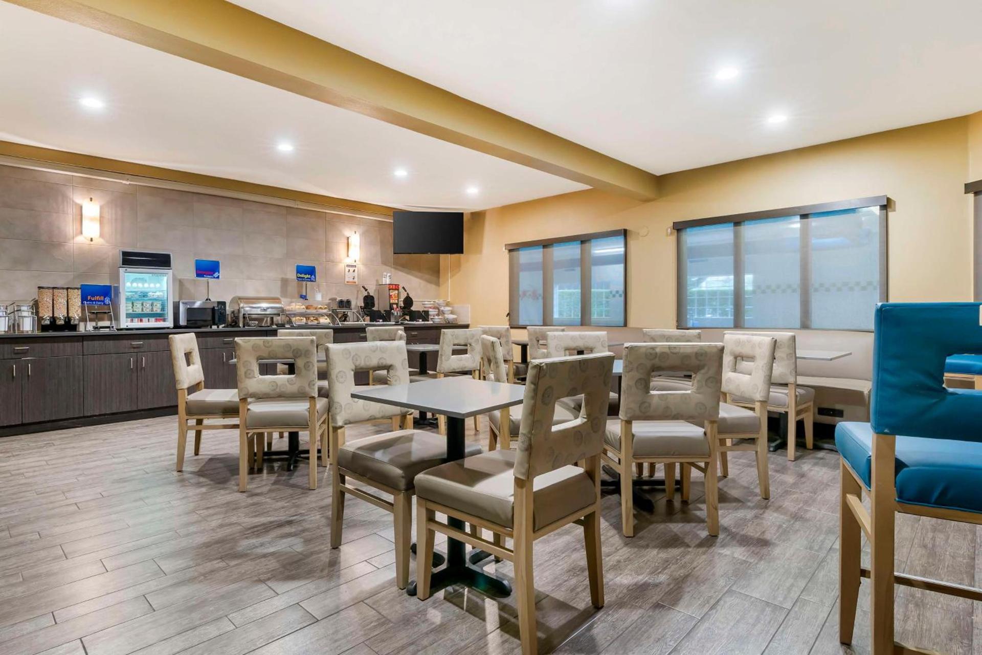 Best Western Columbia River Waterfront Hotel Astoria photo 3