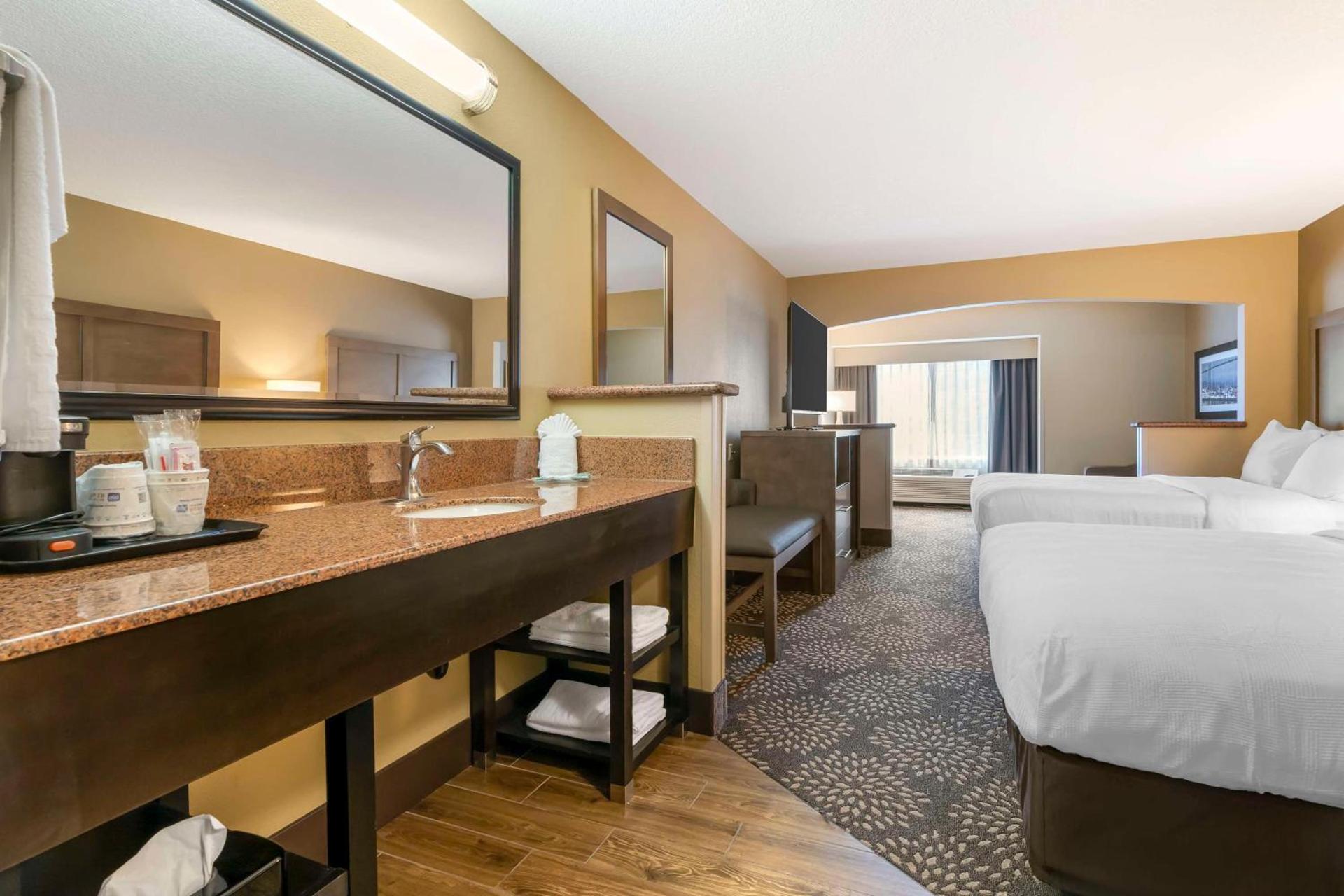 Best Western Columbia River Waterfront Hotel Astoria photo 18
