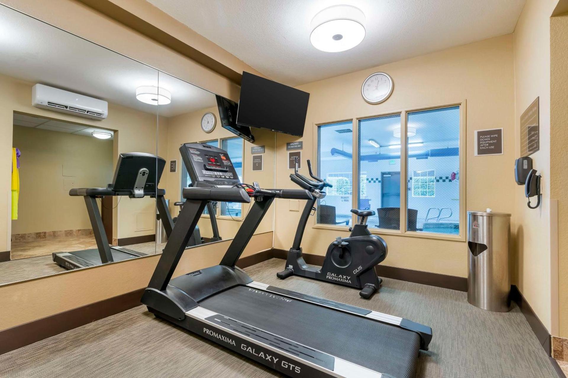Best Western Columbia River Waterfront Hotel Astoria photo 34