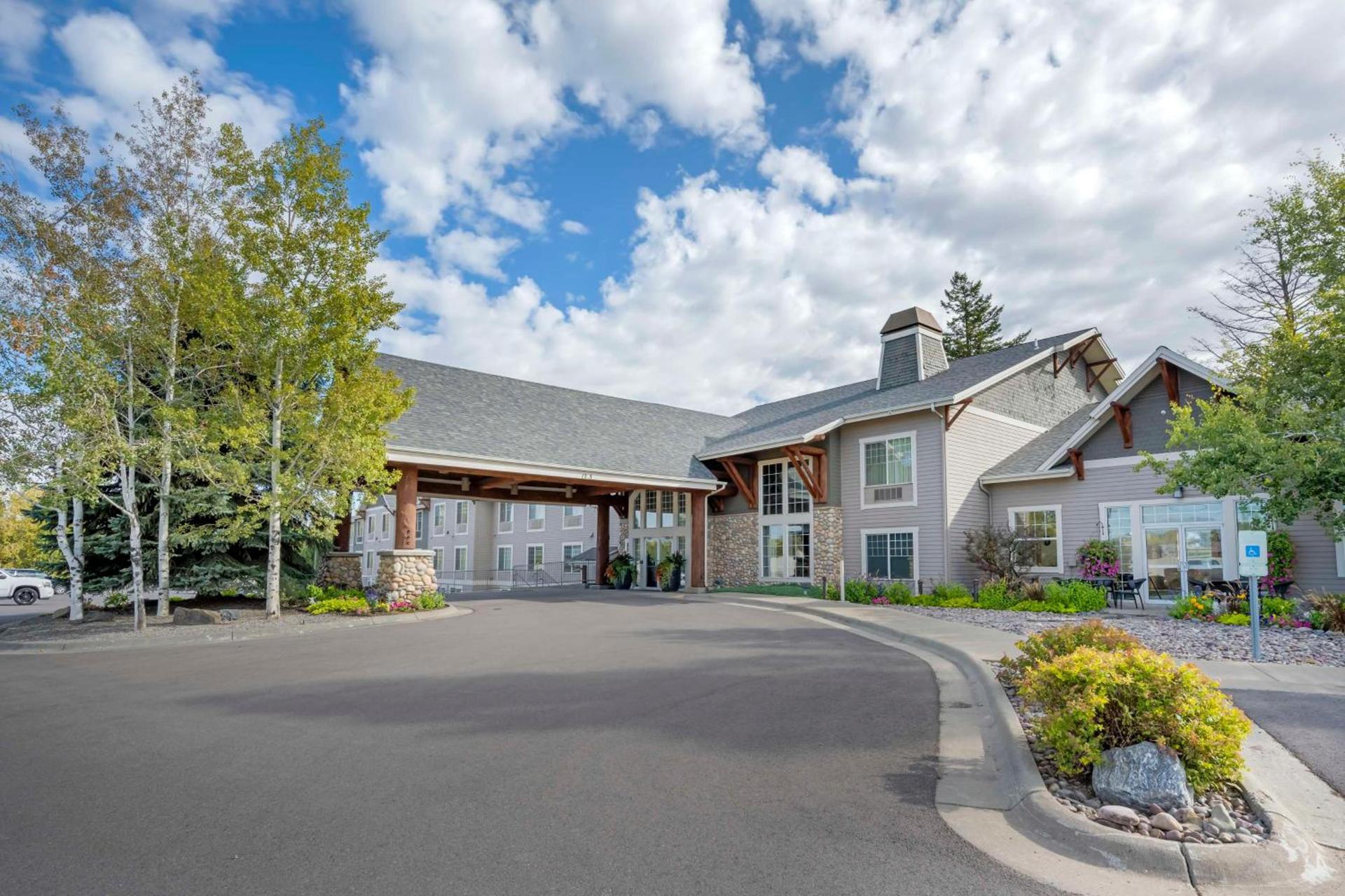Best Western Plus Kalispell/Glacier Park West Hotel & Suites photo 37