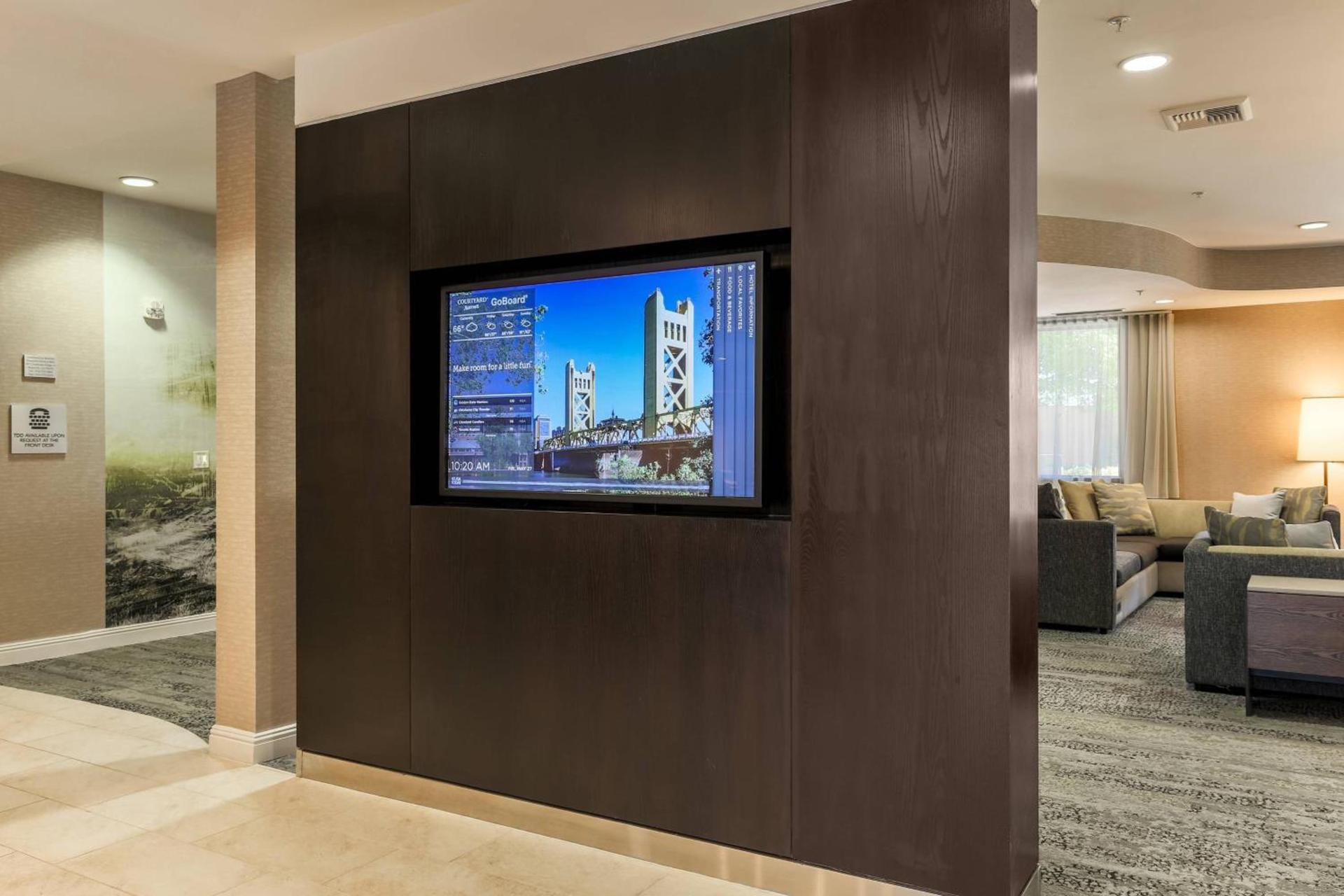 Courtyard by Marriott Roseville Galleria Mall/Creekside Ridge Drive photo 45