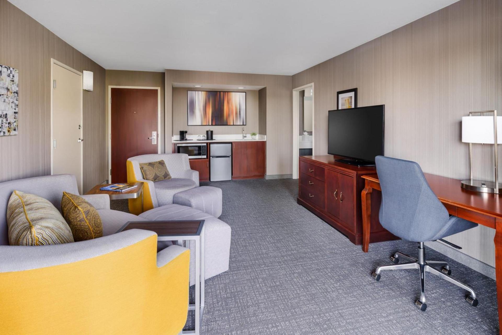Courtyard by Marriott Roseville Galleria Mall/Creekside Ridge Drive photo 40