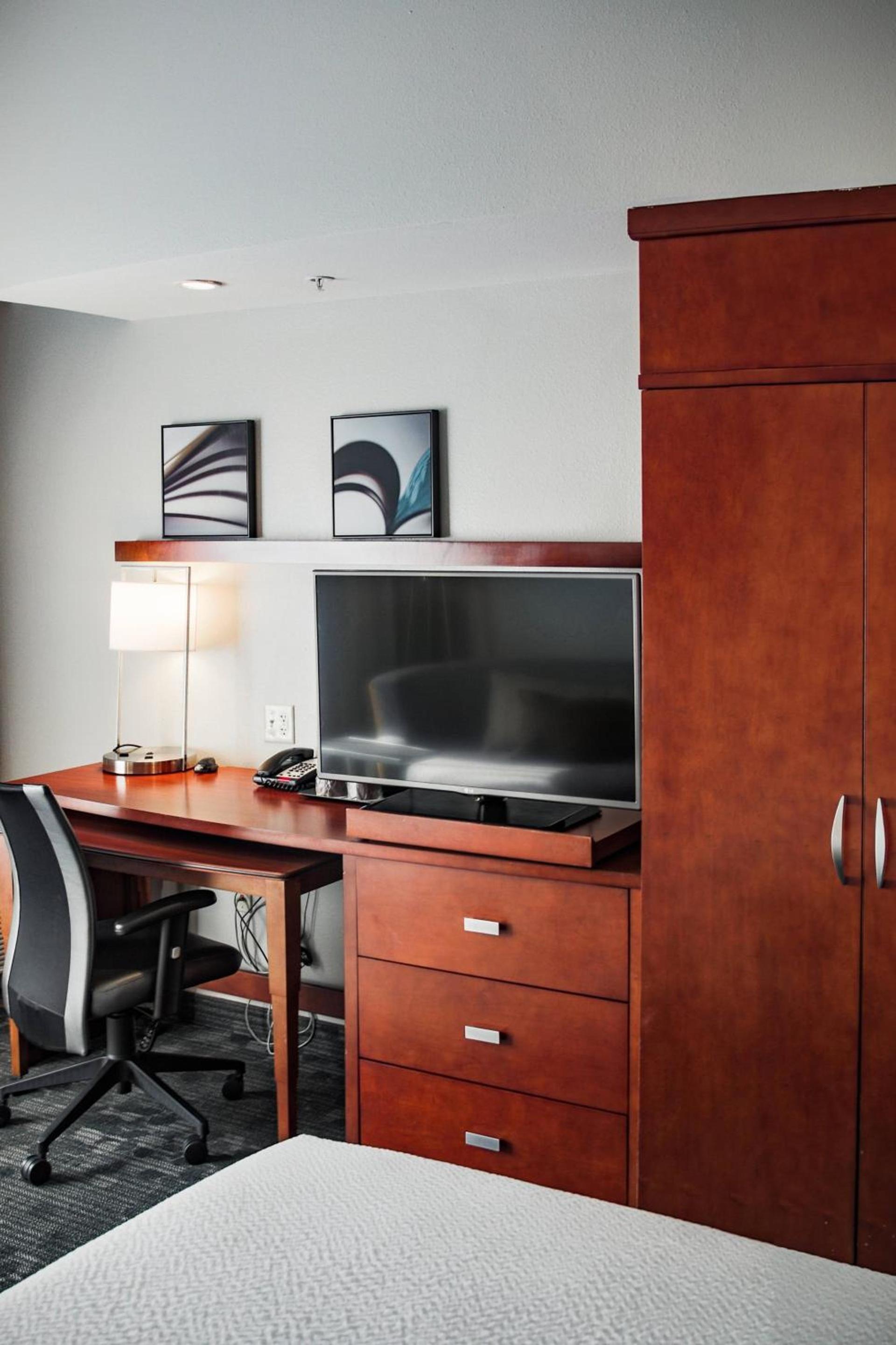 Courtyard by Marriott Norman photo 7