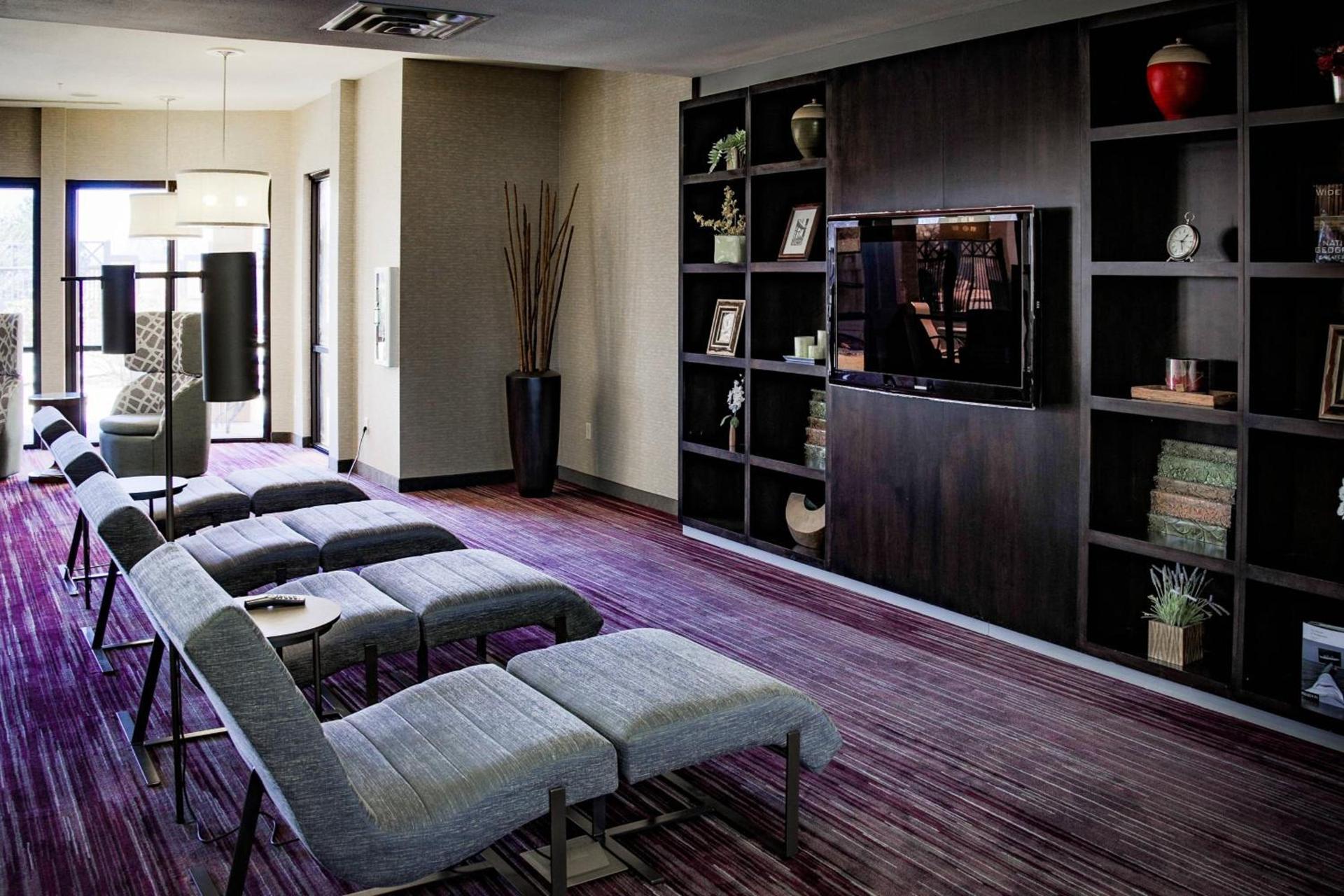 Courtyard by Marriott Norman photo 16