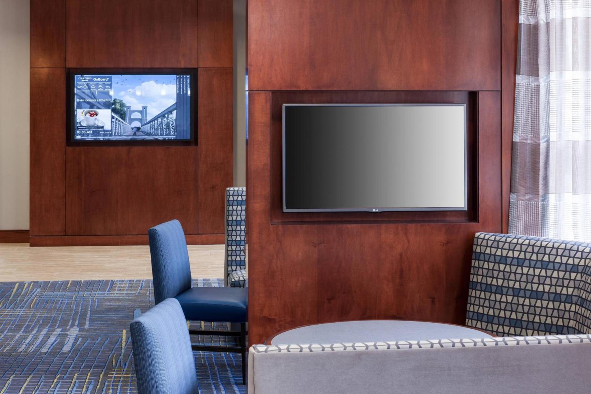Courtyard by Marriott Waco photo 18