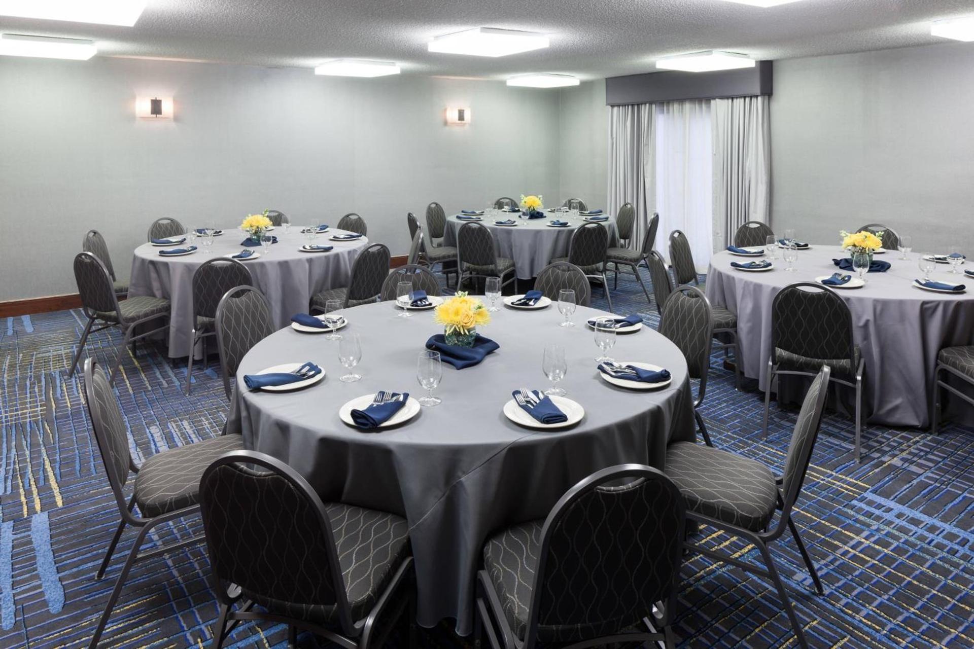 Courtyard by Marriott Waco photo 33