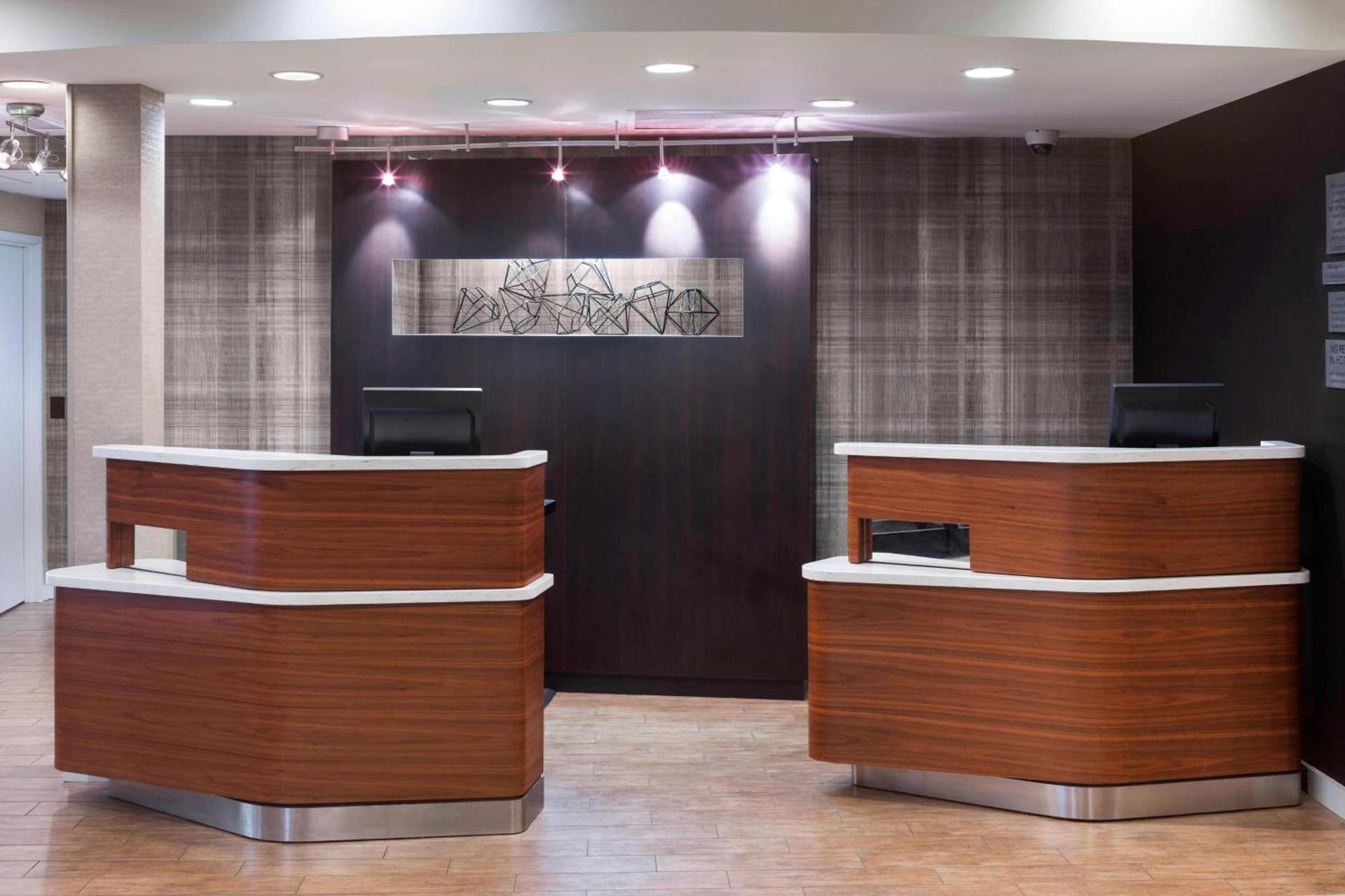 Courtyard by Marriott Pensacola photo 5