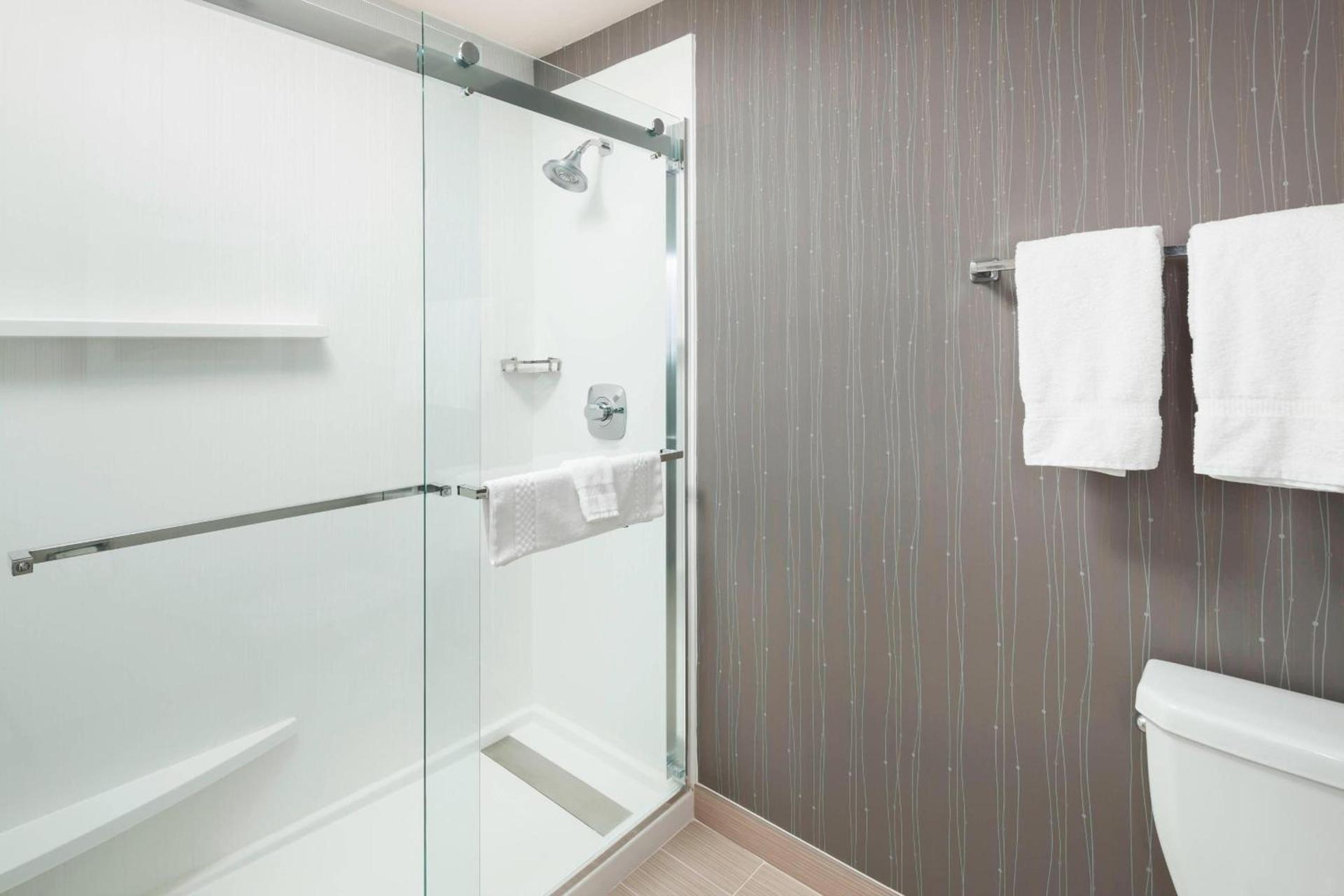Courtyard by Marriott Pensacola photo 20