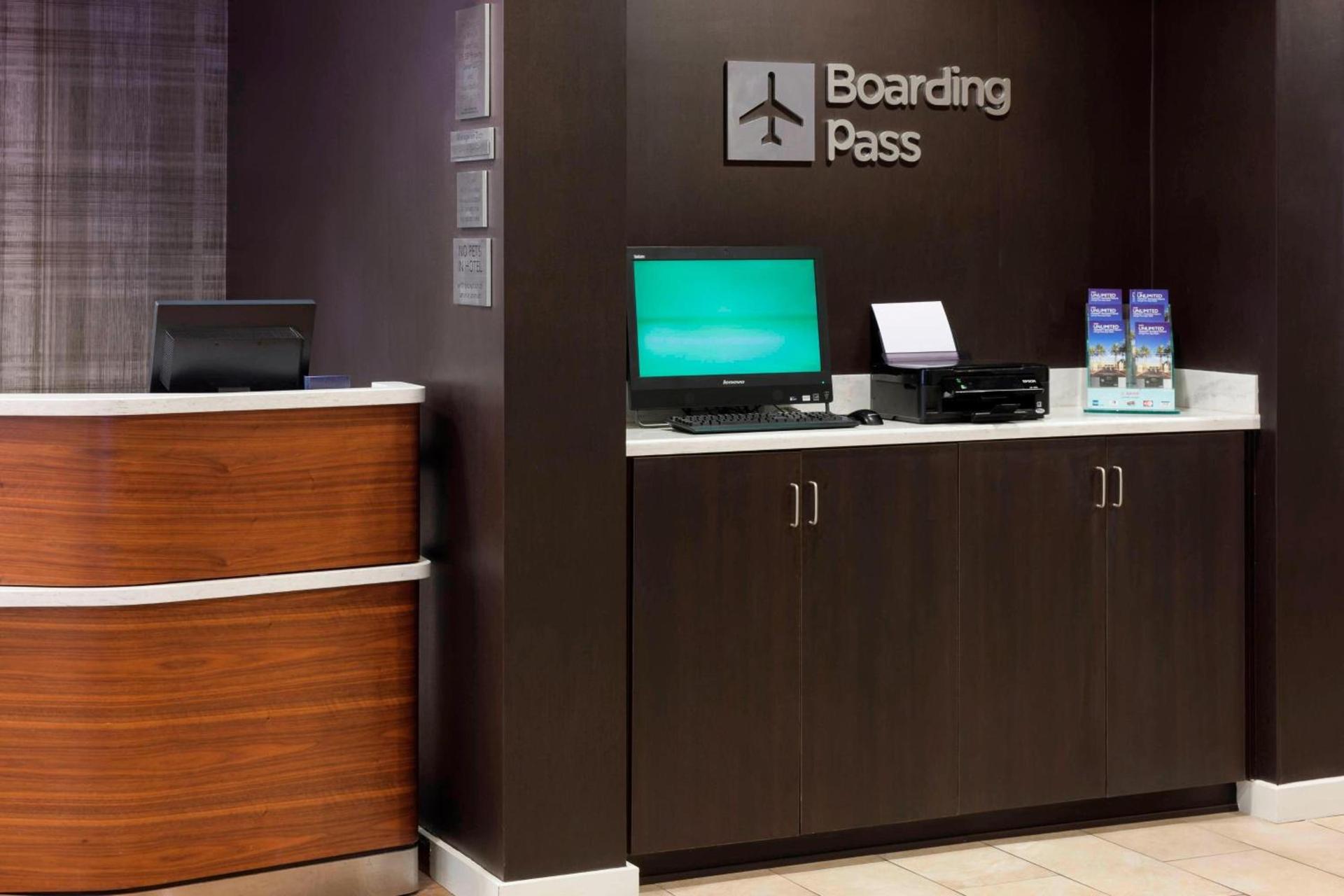 Courtyard by Marriott Pensacola photo 24