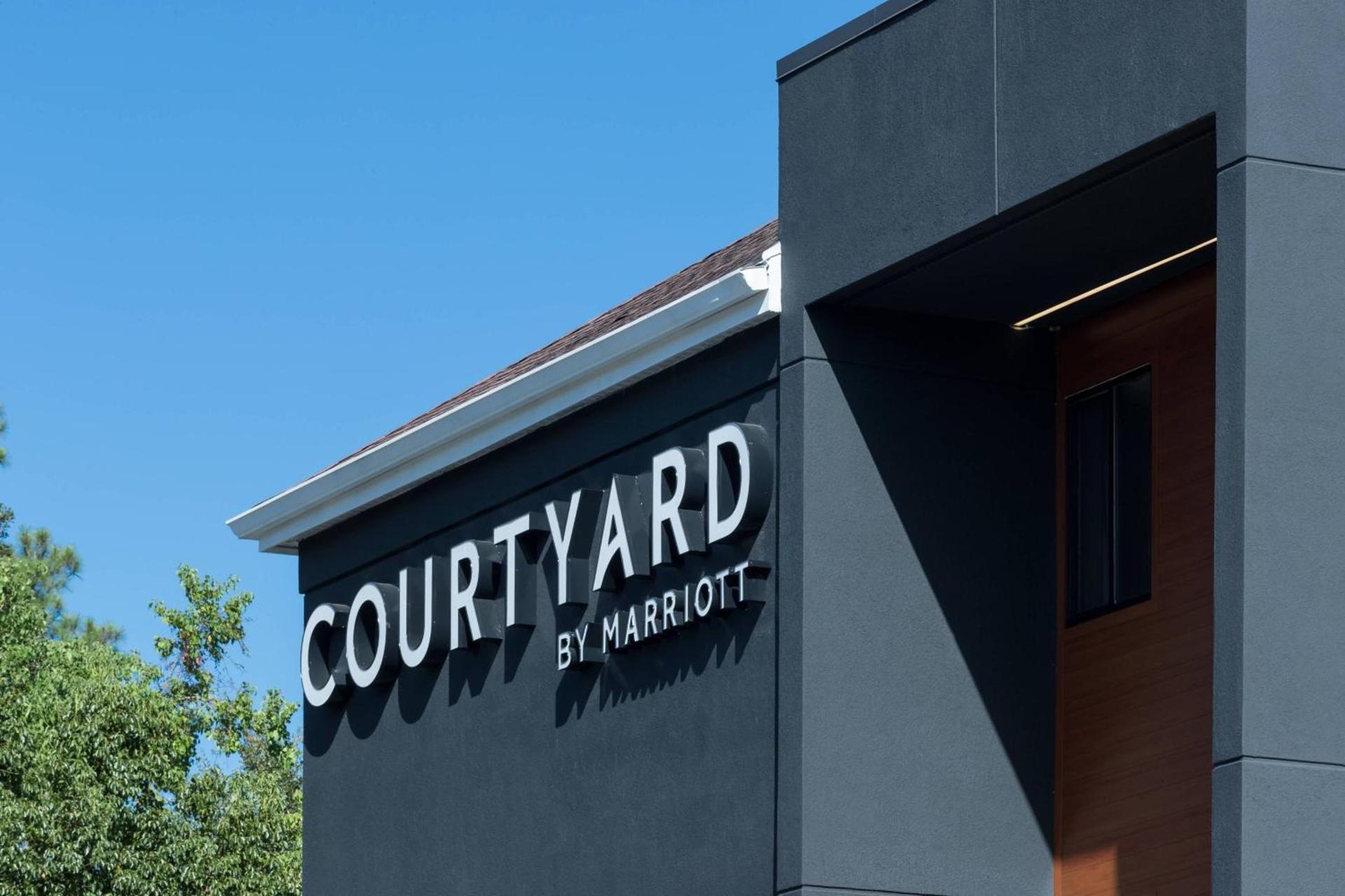 Courtyard by Marriott Pensacola photo 3