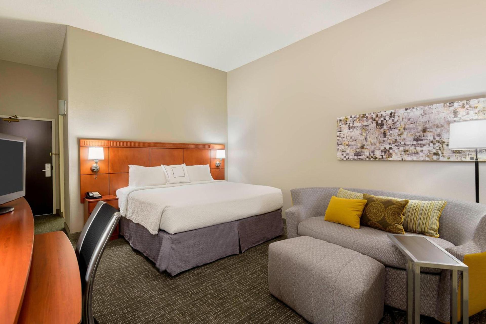 Courtyard by Marriott Gainesville FL photo 5