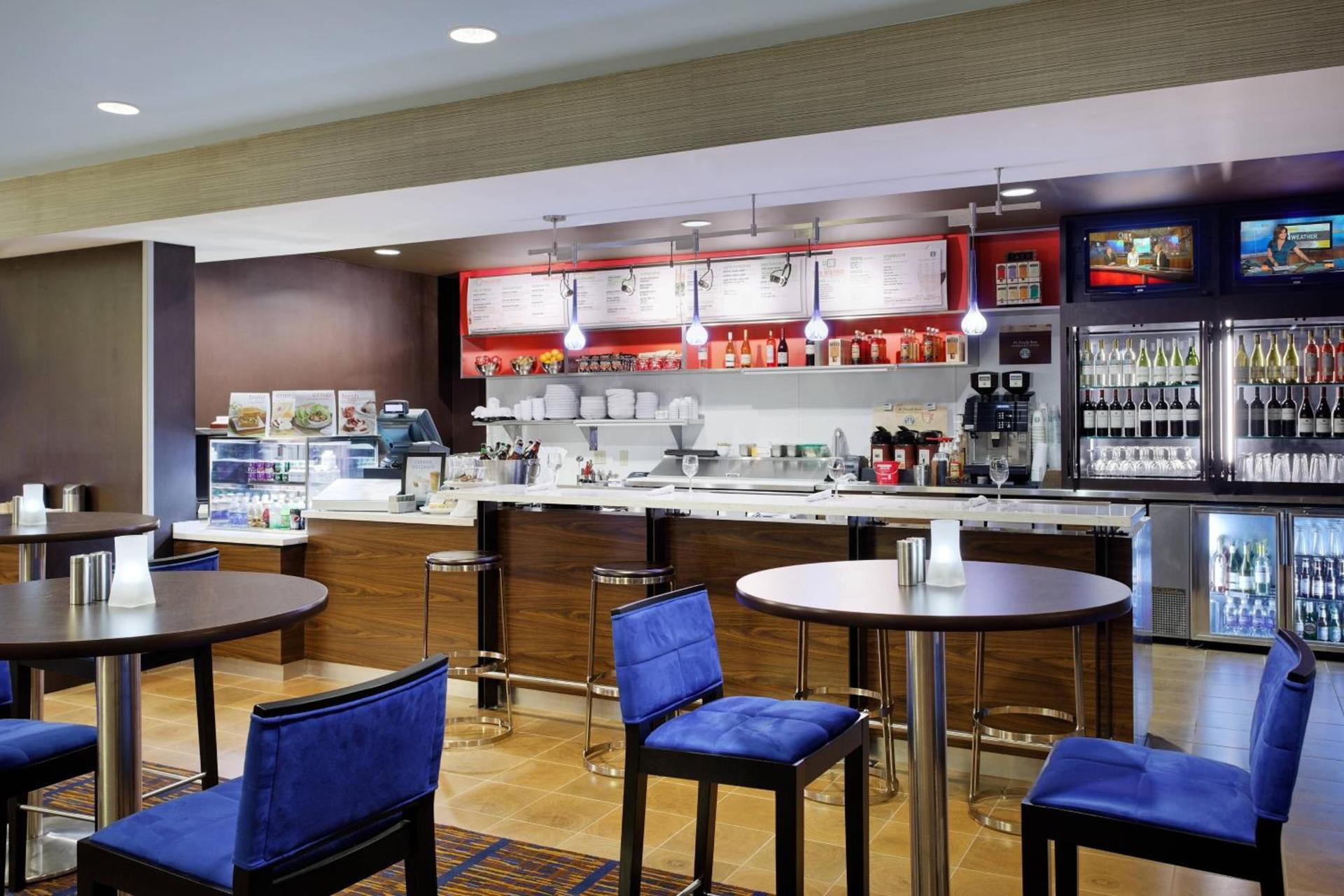 Courtyard by Marriott Gainesville FL photo 17