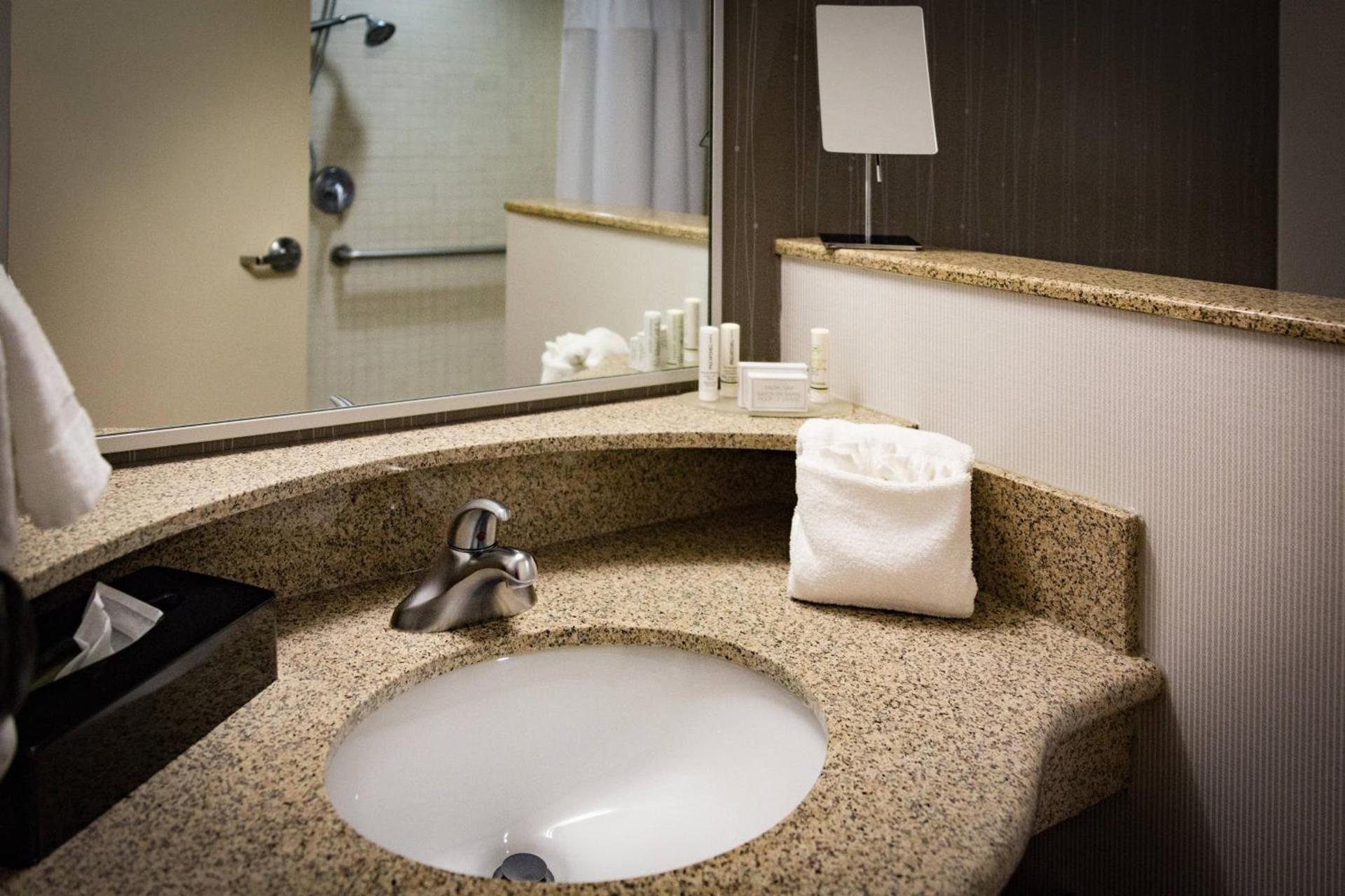 Courtyard by Marriott Norman photo 8