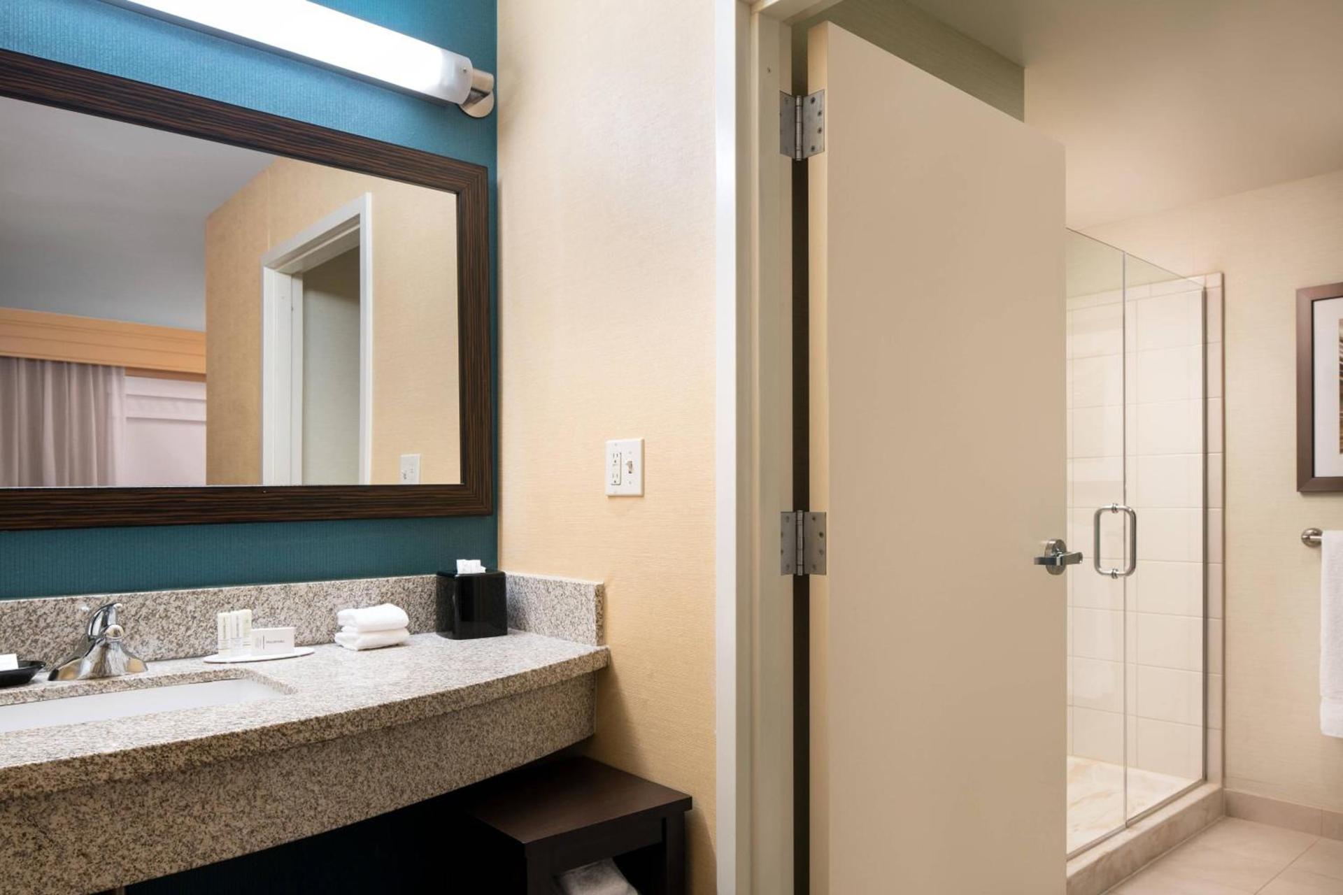 Courtyard by Marriott Glenwood Springs photo 24
