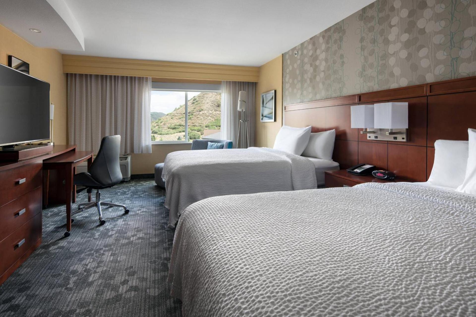Courtyard by Marriott Glenwood Springs photo 10