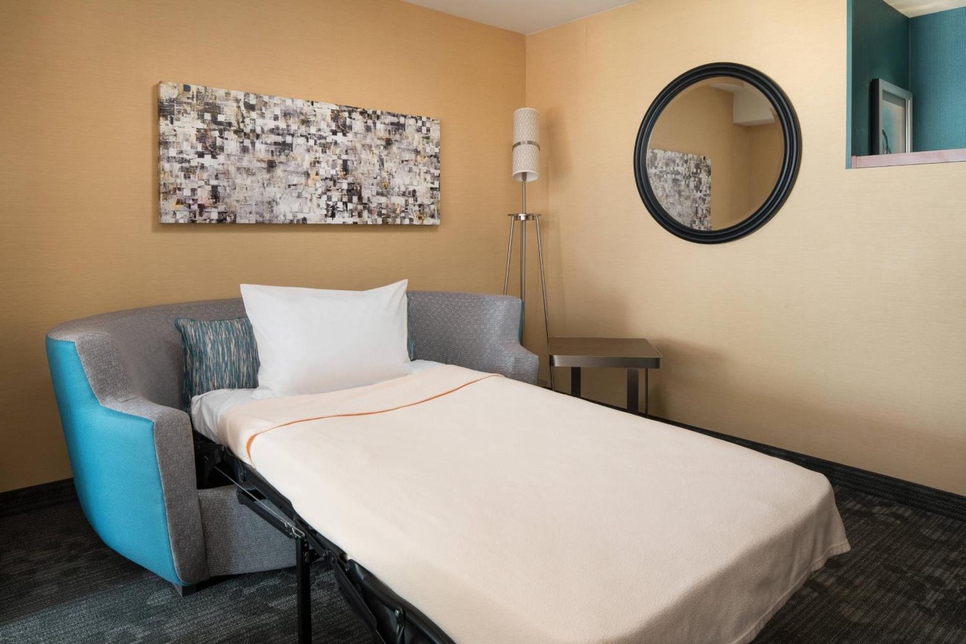Courtyard by Marriott Glenwood Springs photo 13