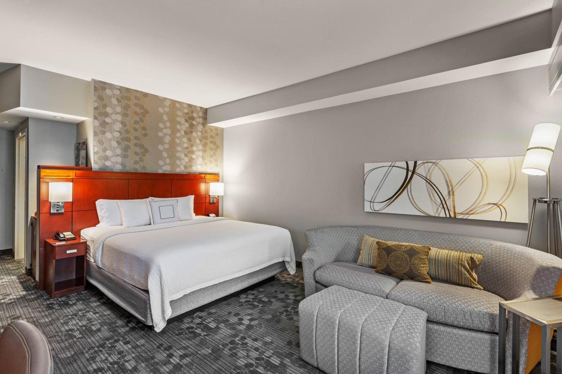 Courtyard by Marriott Tulsa Woodland Hills photo 22