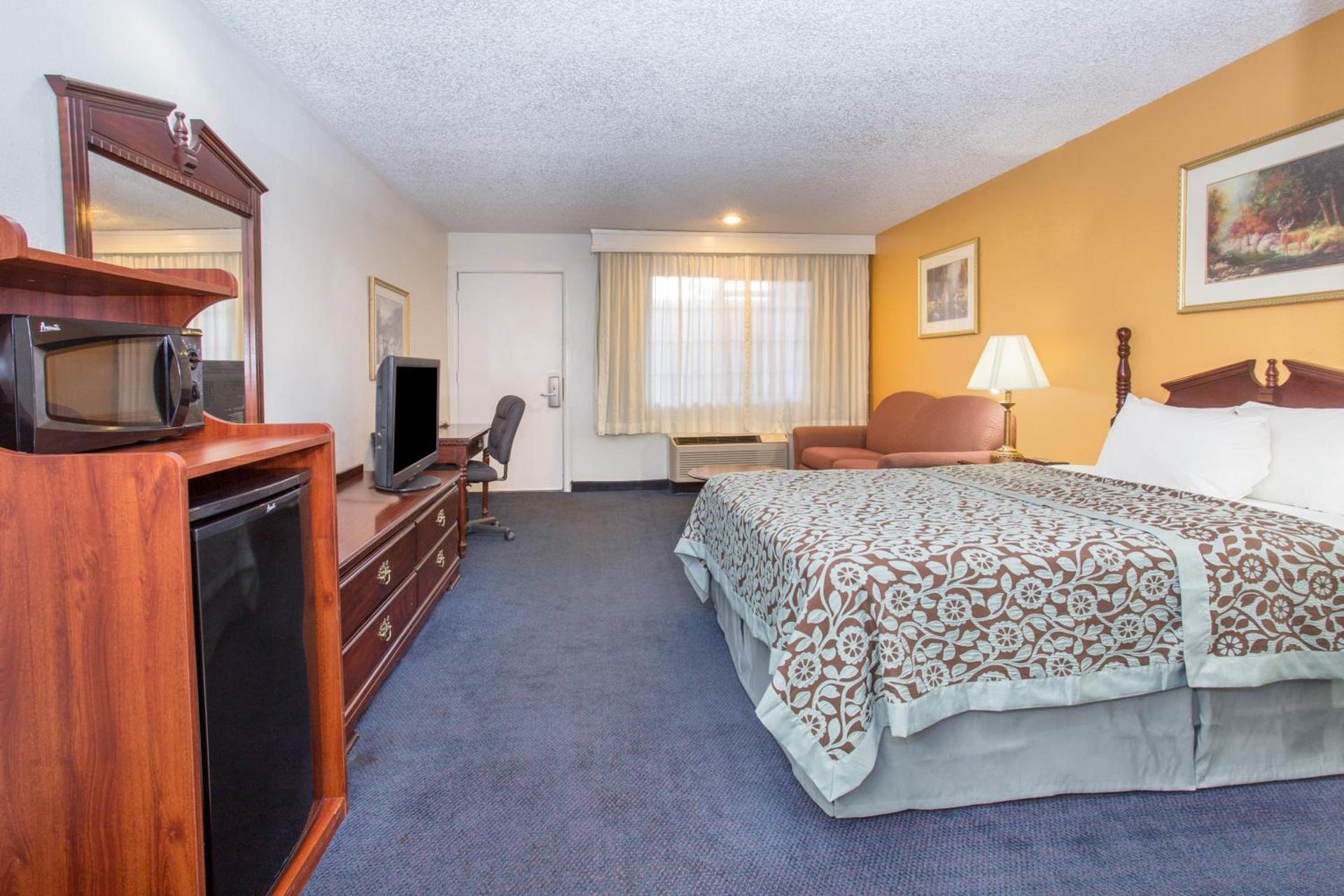 Days Inn by Wyndham Grand Junction photo 24