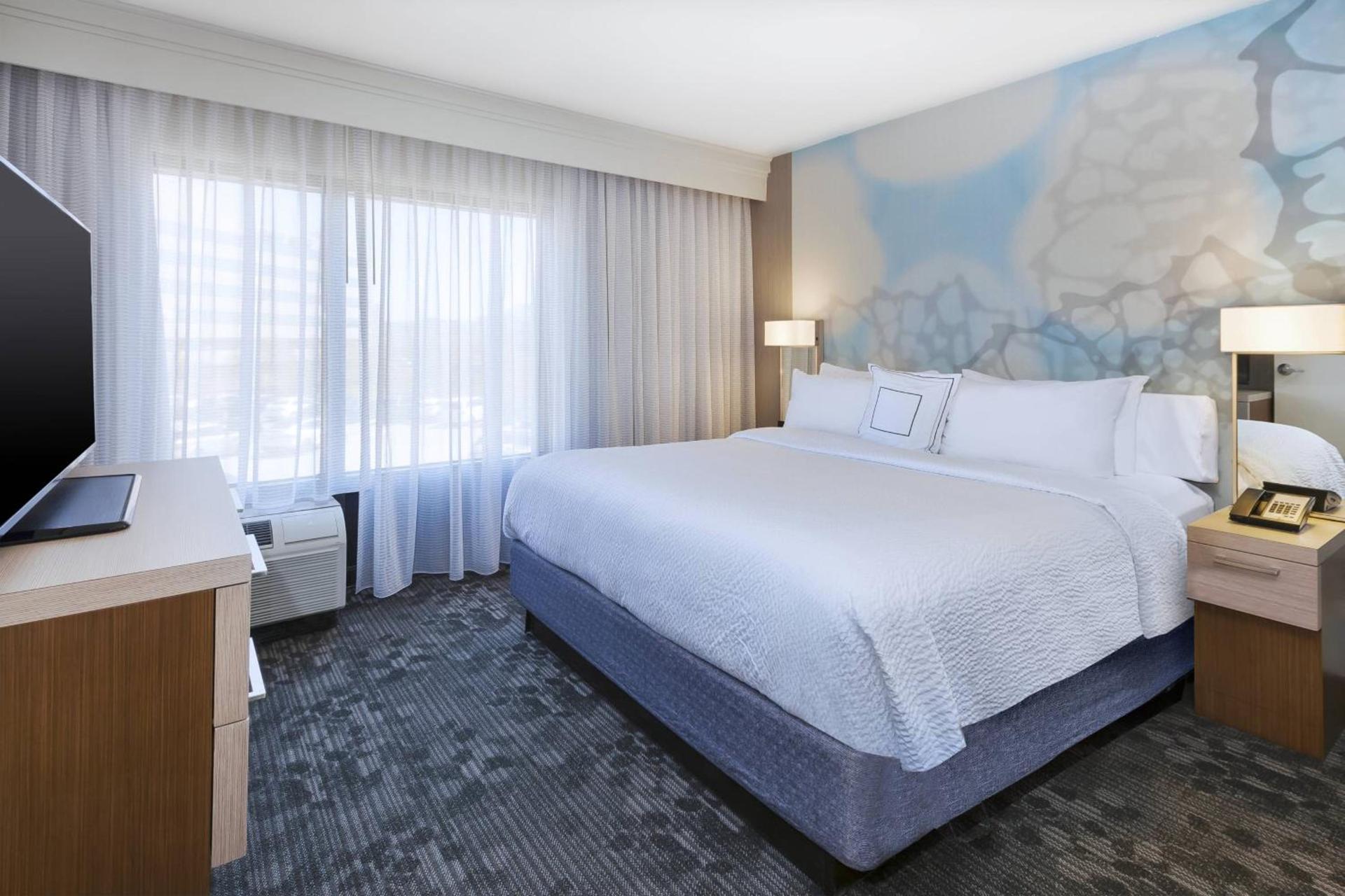 Courtyard by Marriott Secaucus Meadowlands photo 15
