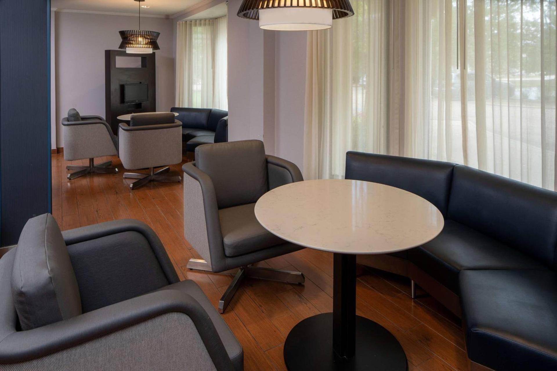 Courtyard by Marriott Covington / Mandeville photo 15